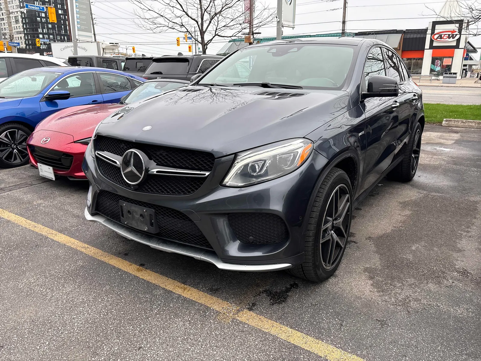 3/4 Front (Main image)