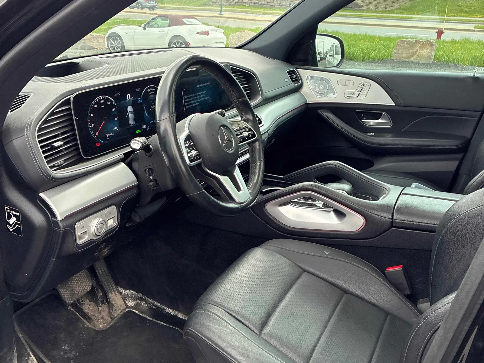 Interior driver side