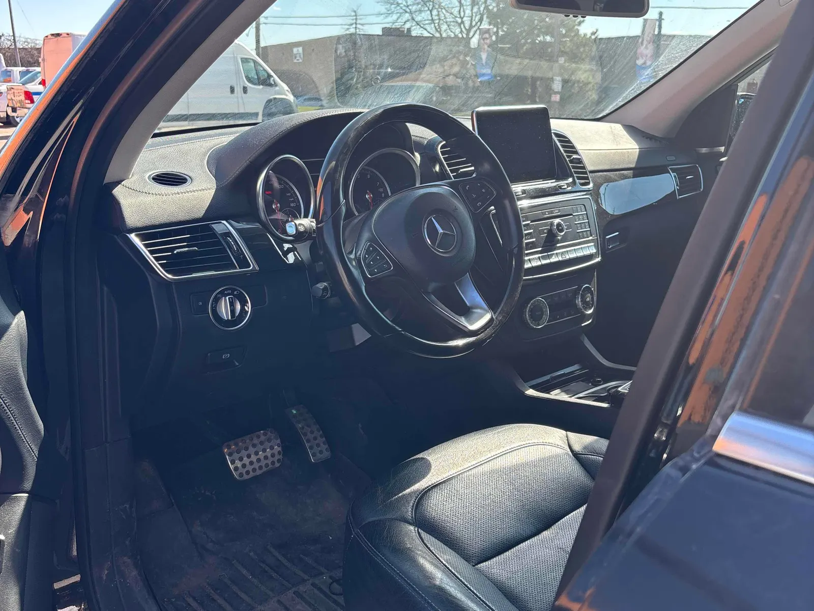 Interior driver side