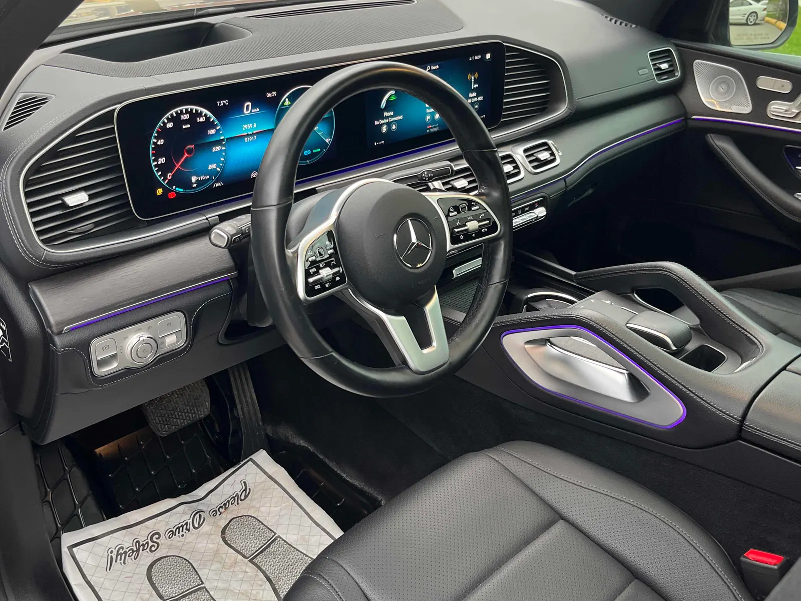 Interior driver side