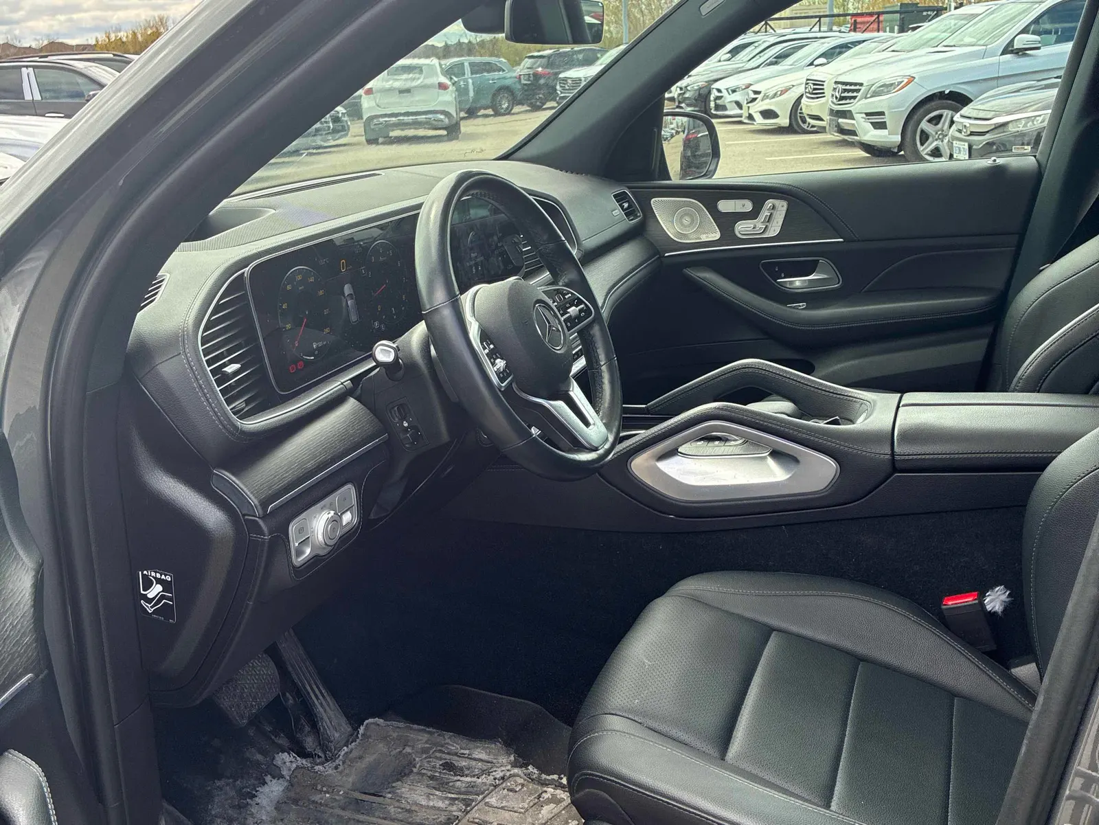 Interior driver side