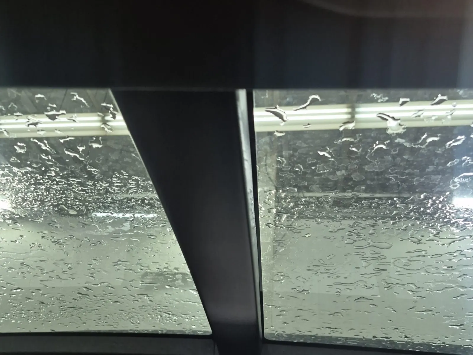 Interior Roof Photo