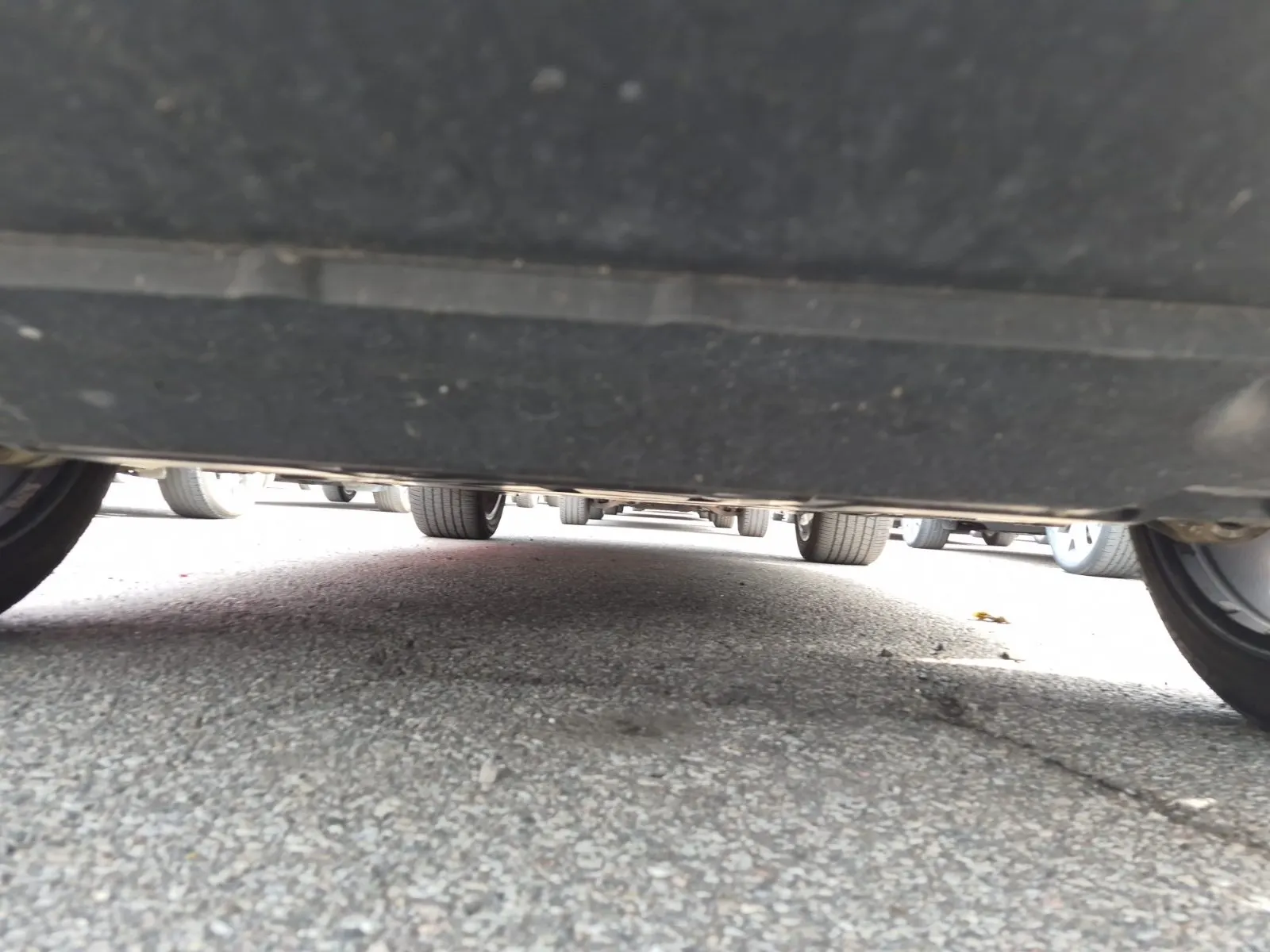Undercarriage - Front Photo