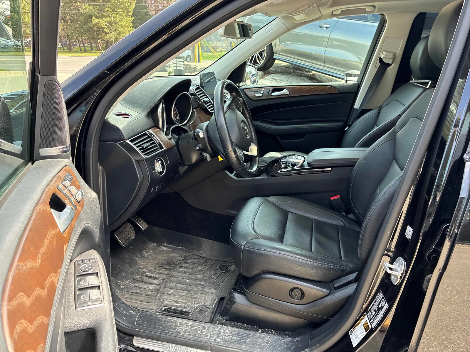 Interior driver side