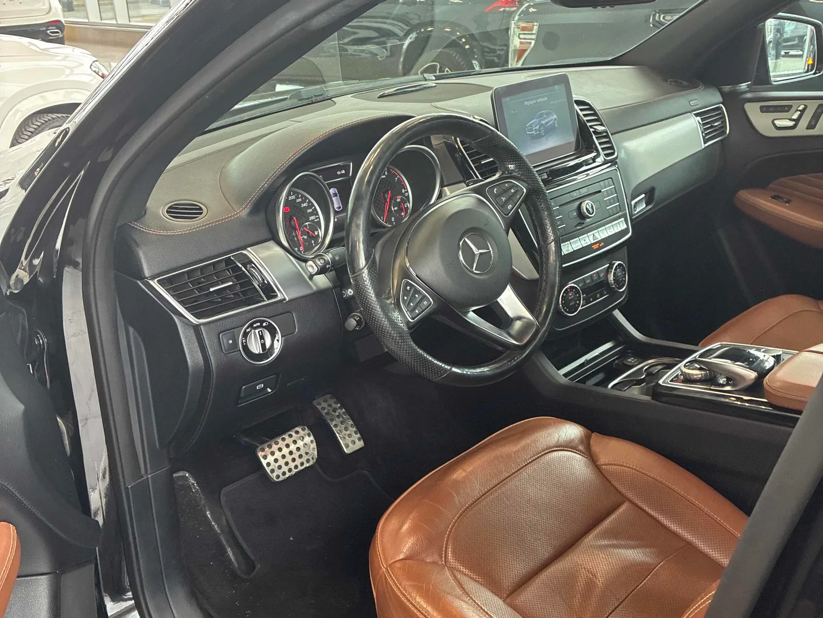 Interior driver side