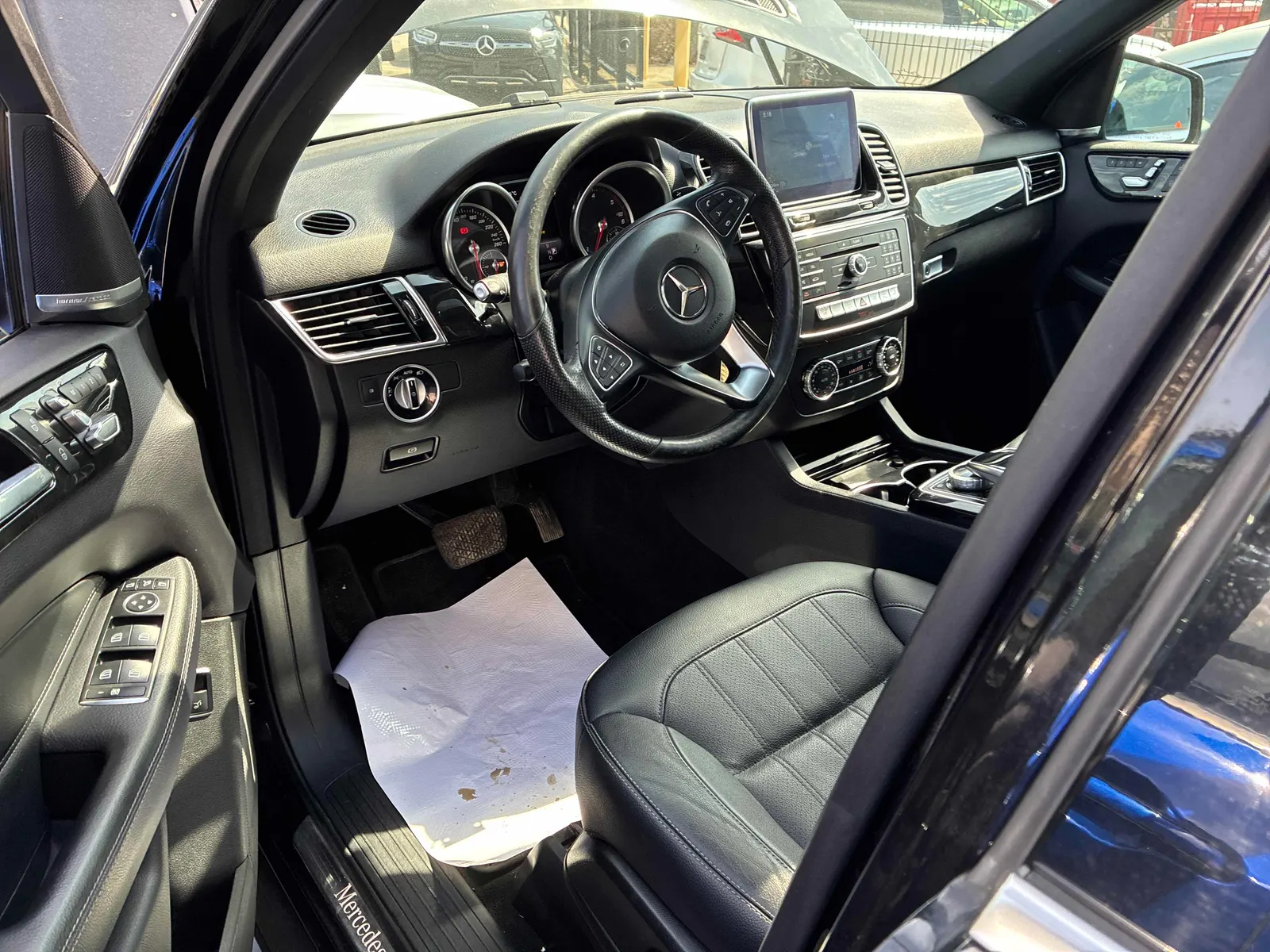 Interior driver side