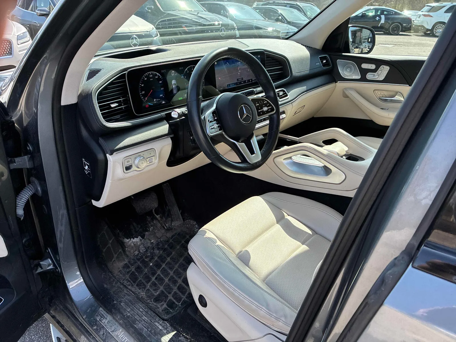 Interior driver side