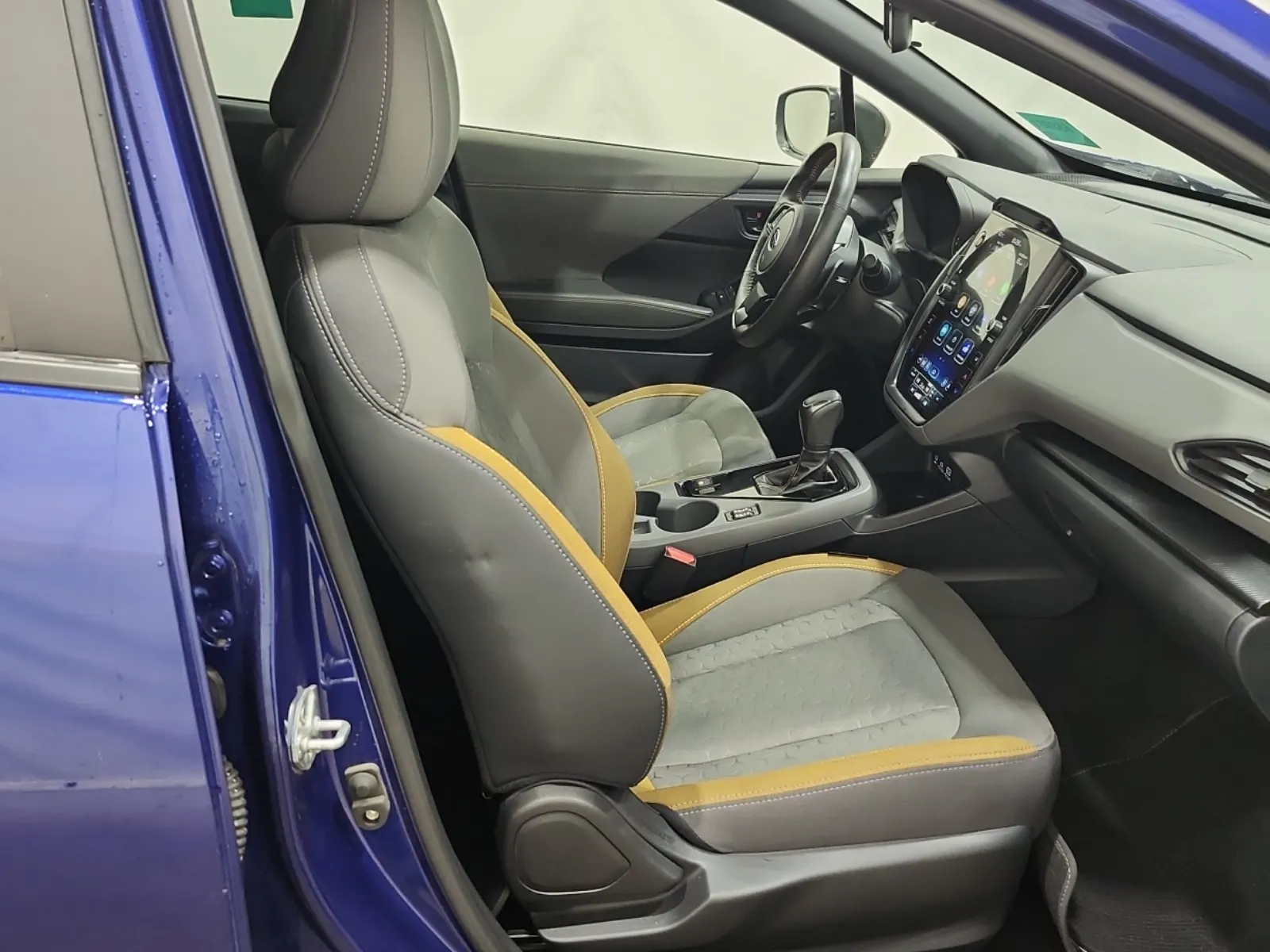 Right Side Interior Photo