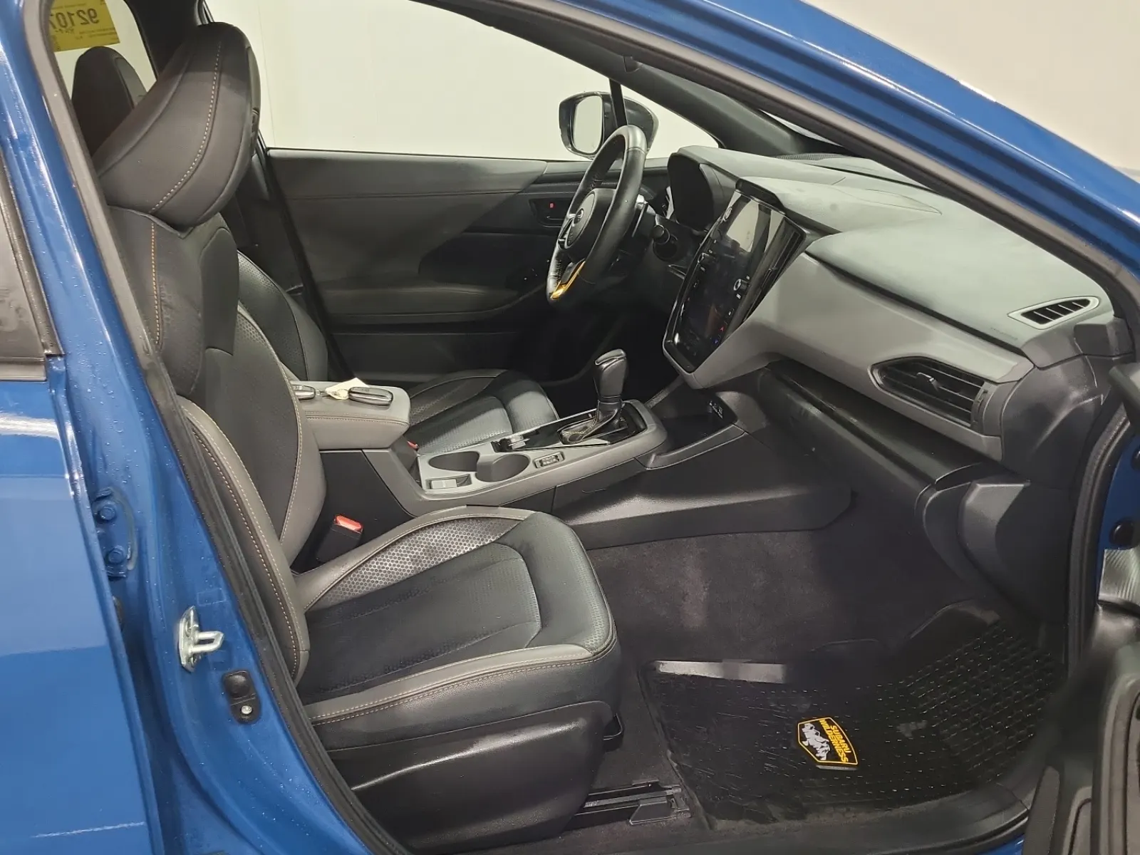 Right Side Interior Photo