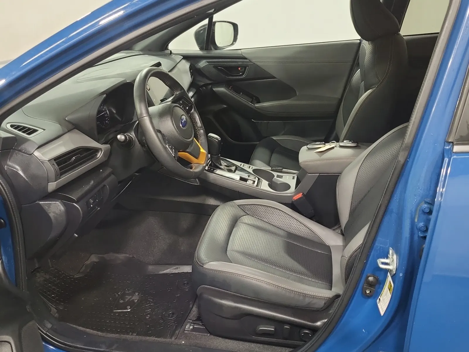 Front Interior Photo