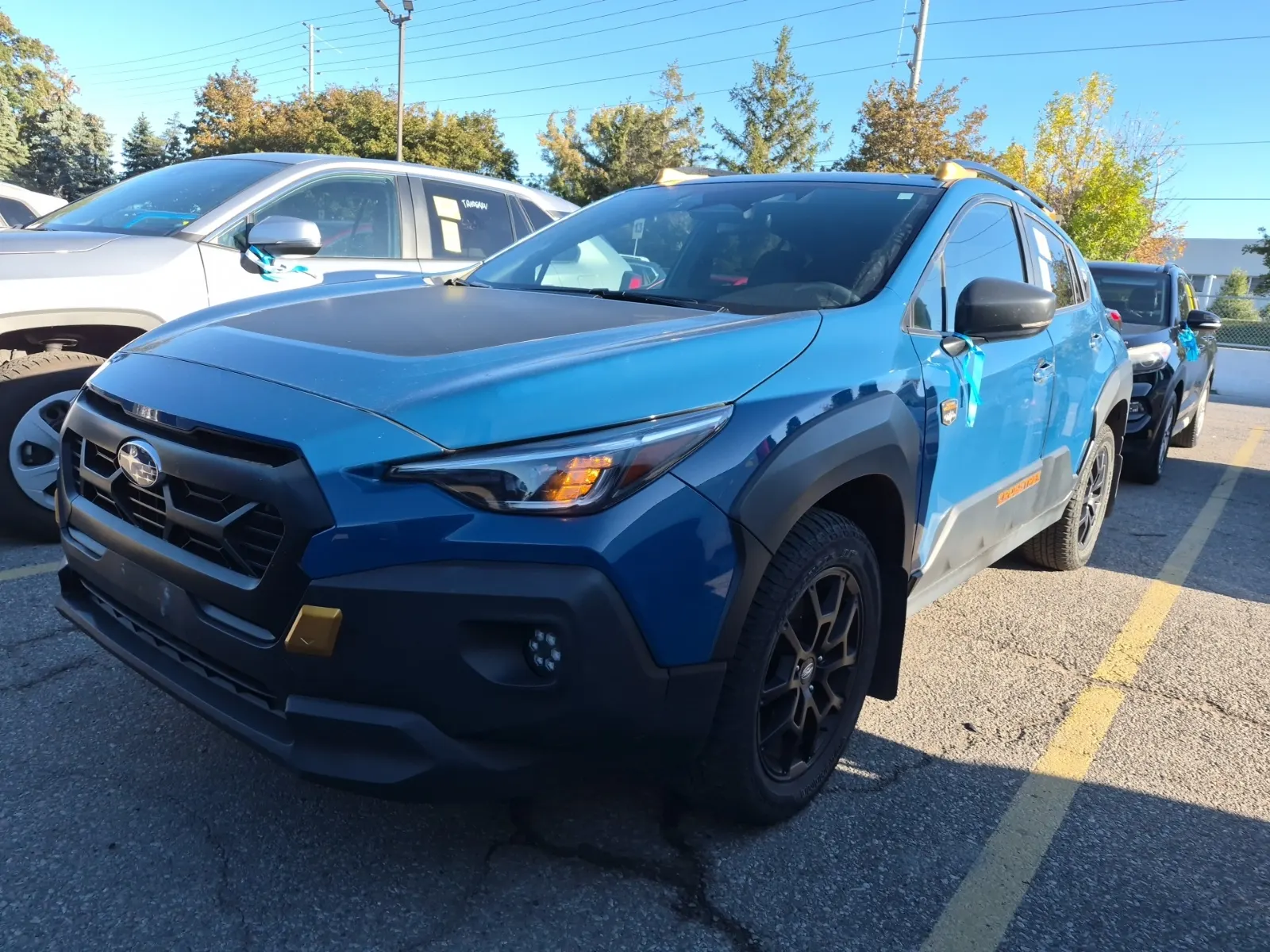 Front driver 3/4 photo