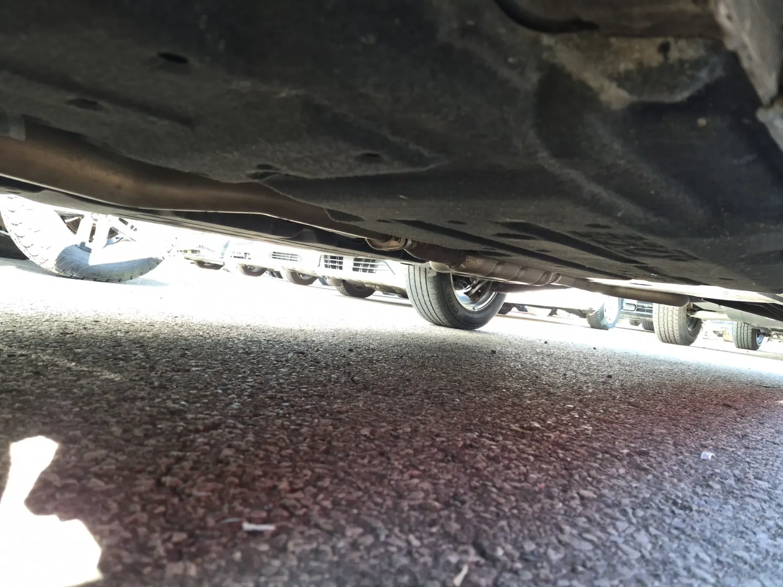 Undercarriage - Driver Photo
