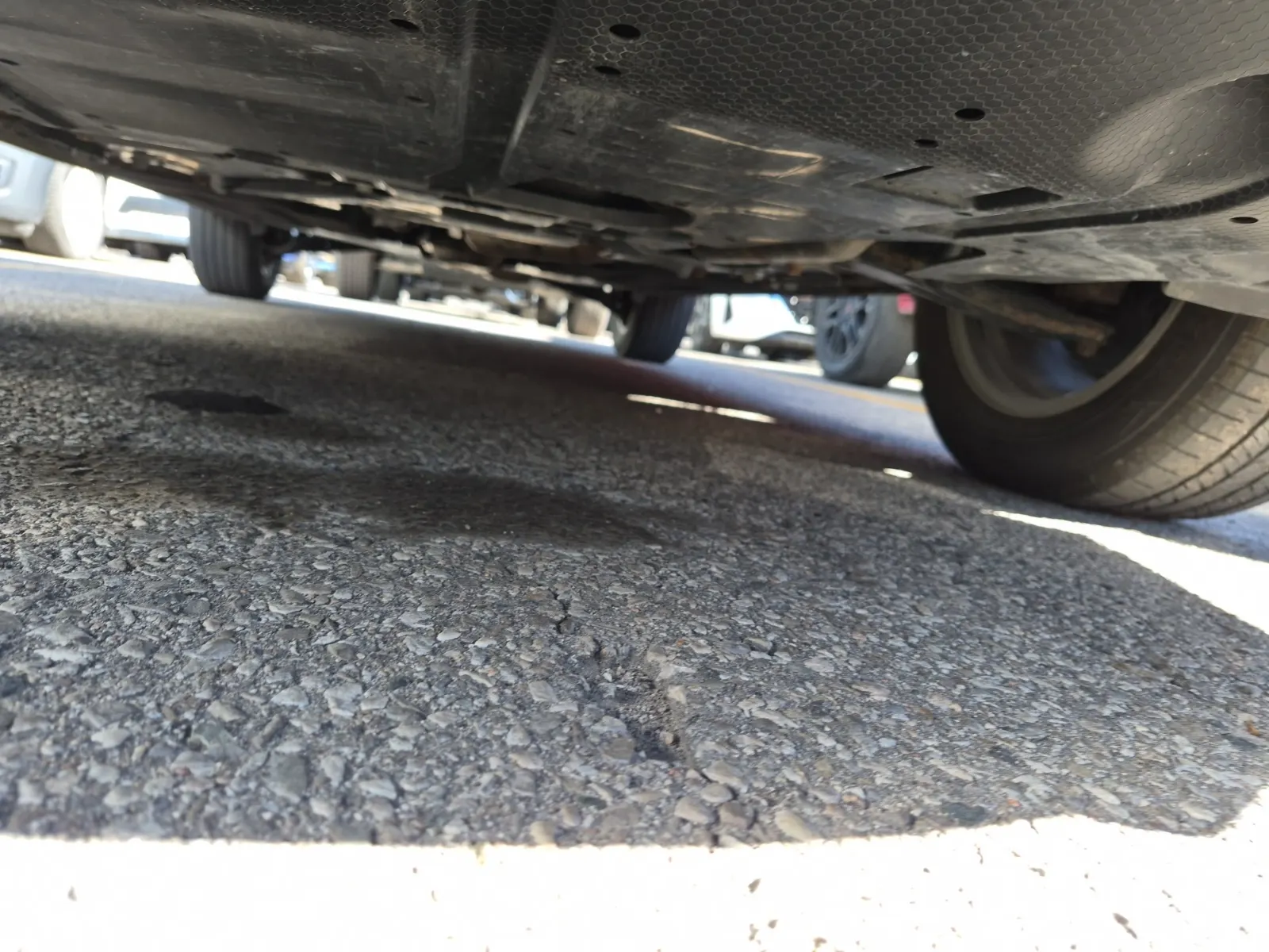 Undercarriage - Front Photo