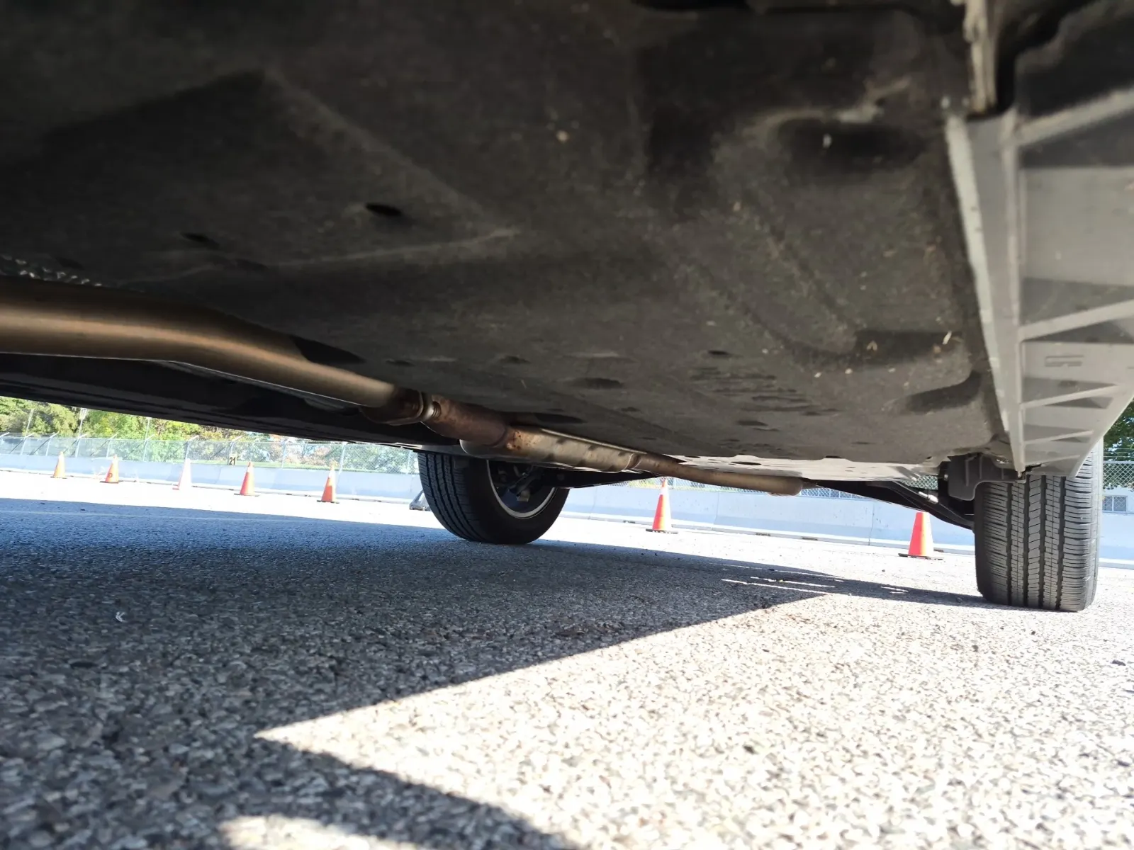 Undercarriage - Driver Photo