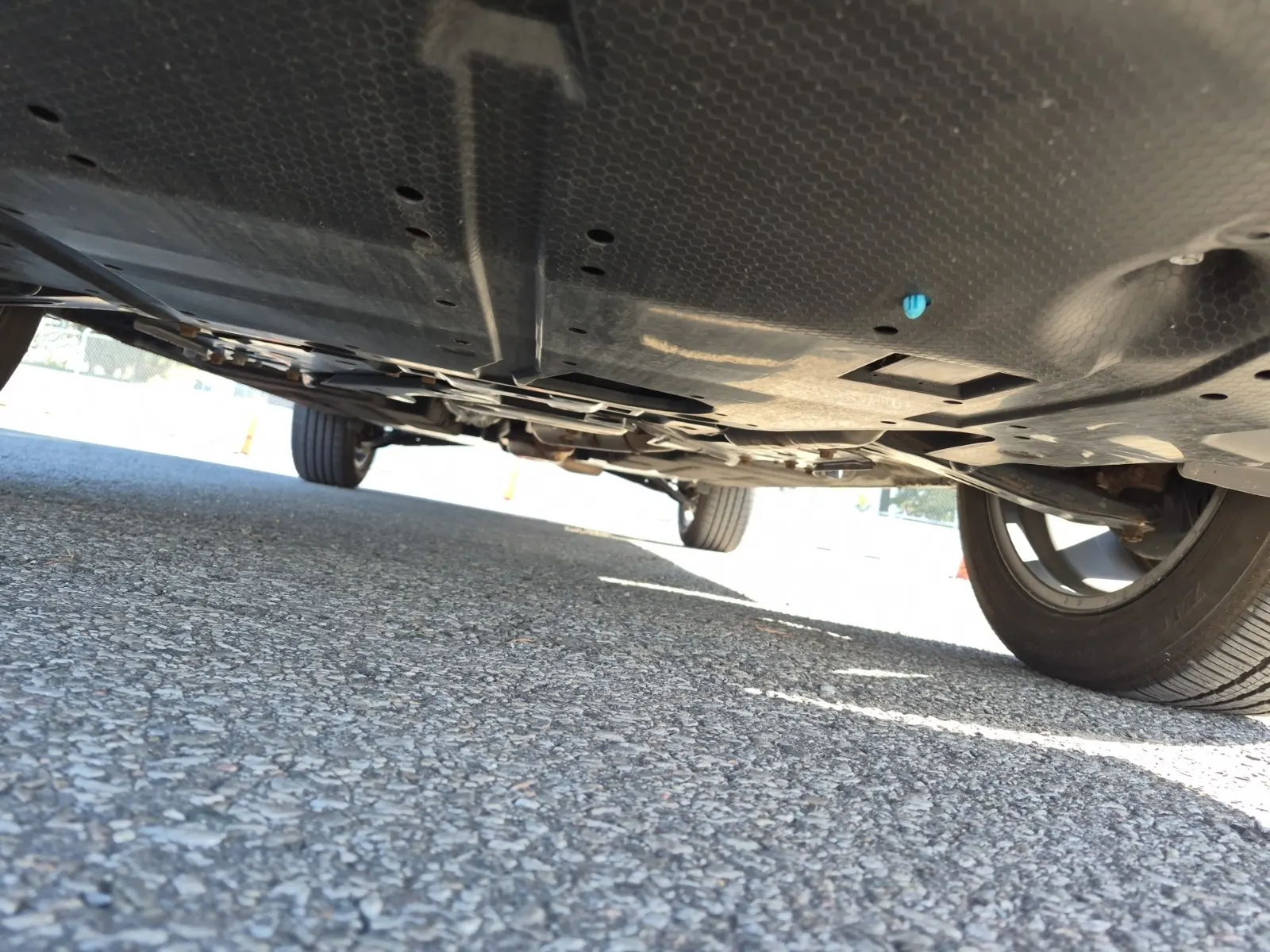 Undercarriage - Front Photo