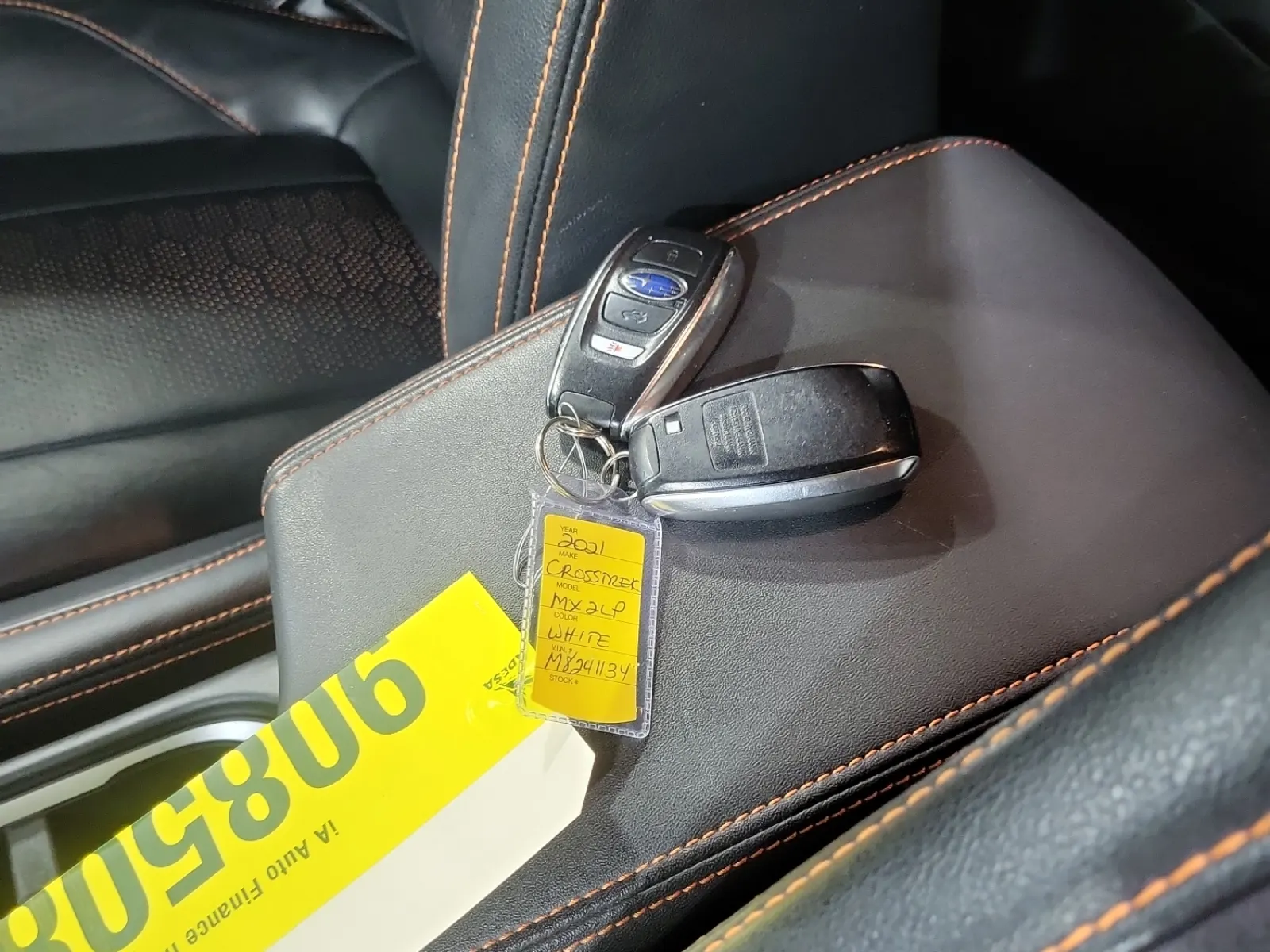 Keys/Fobs/Manual Photo