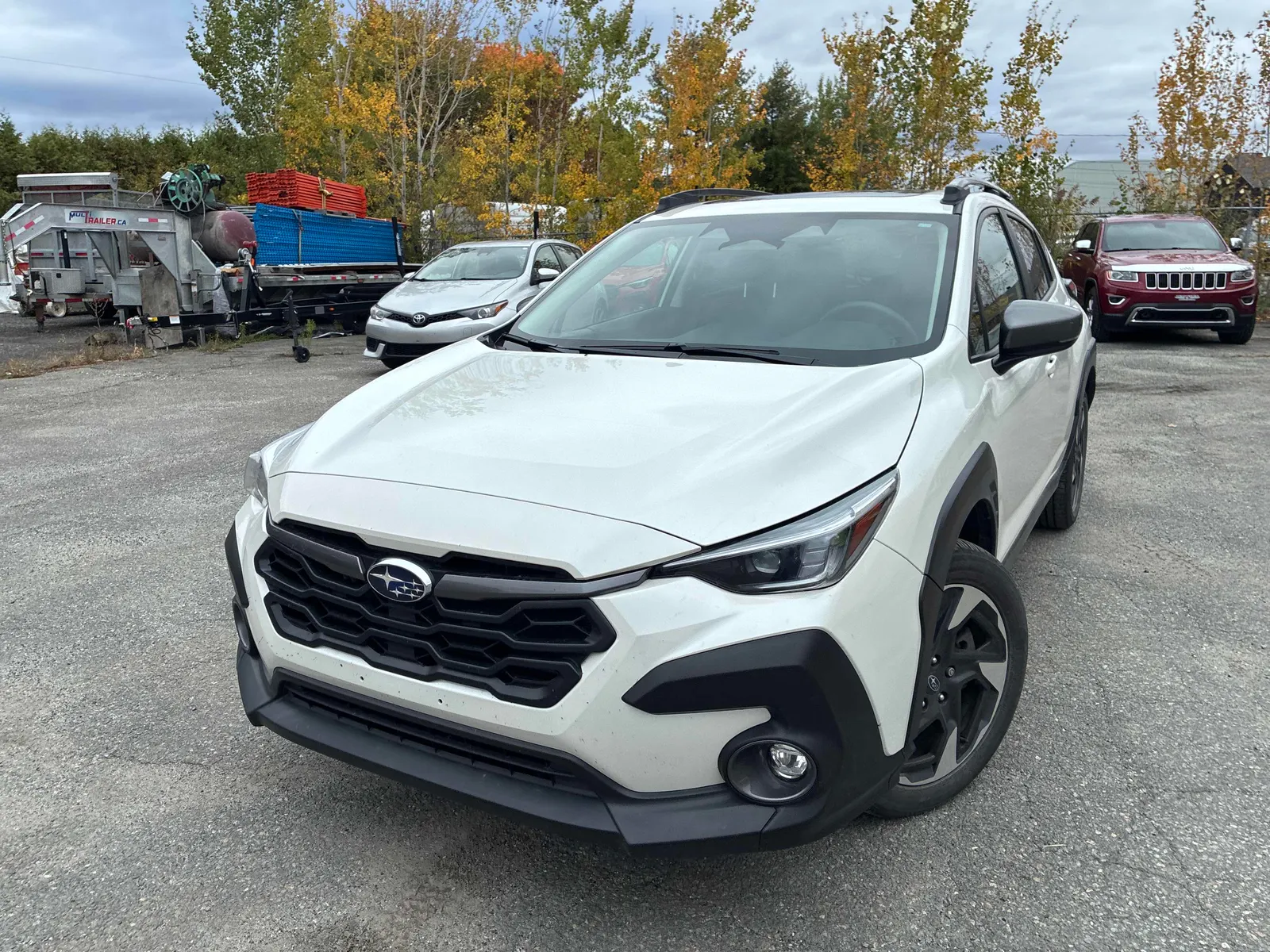 3/4 Front (Main image)