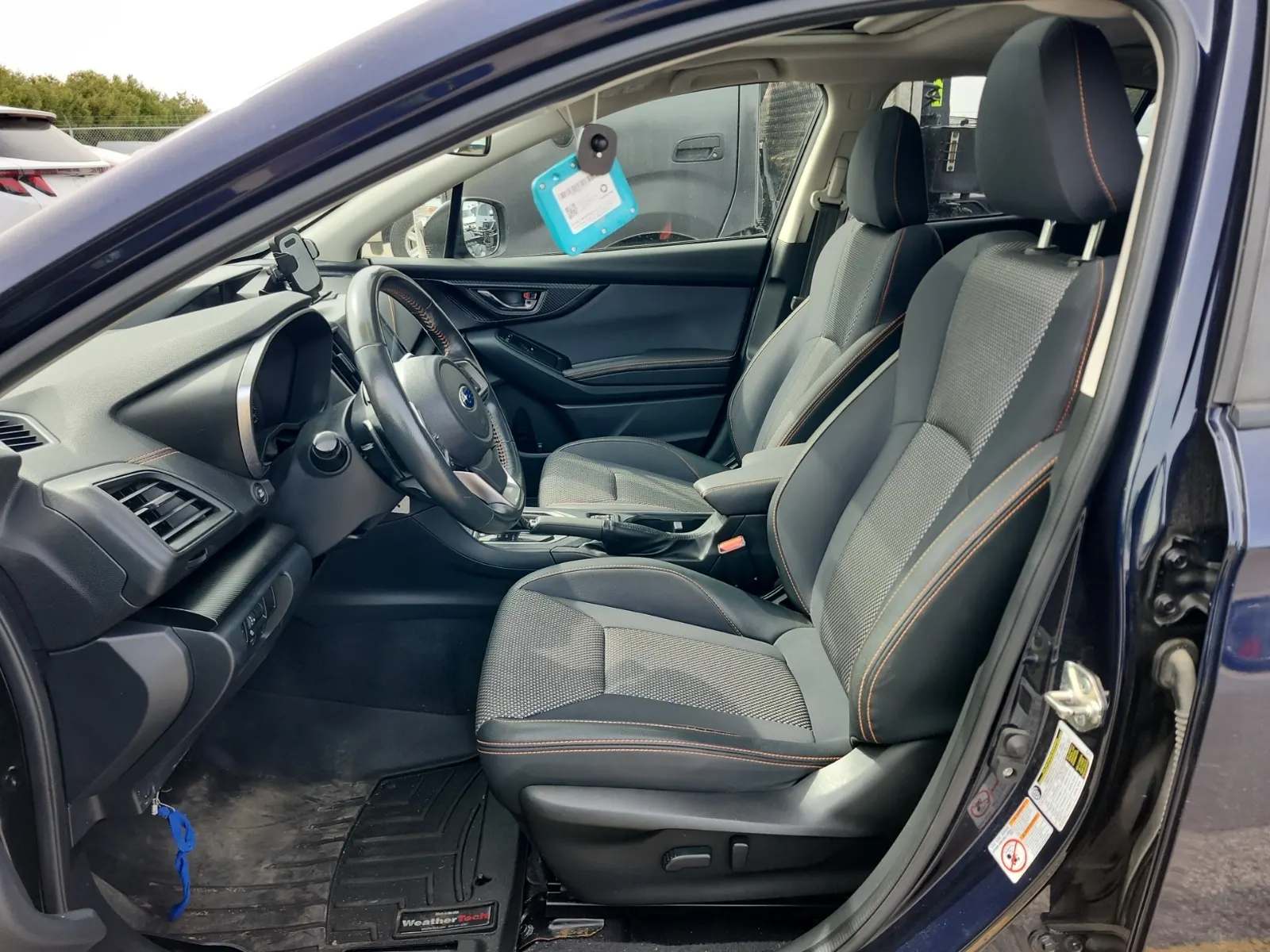 Front Interior Photo