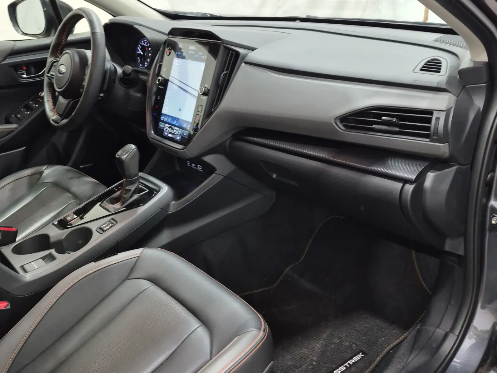 Right Side Interior Photo