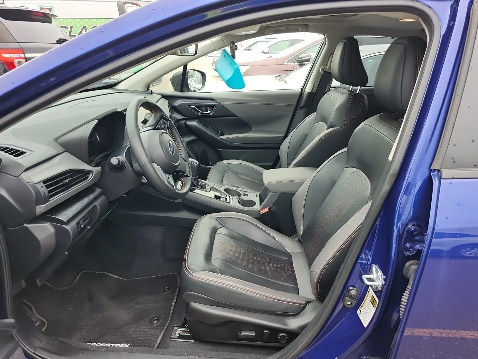 Front Interior Photo
