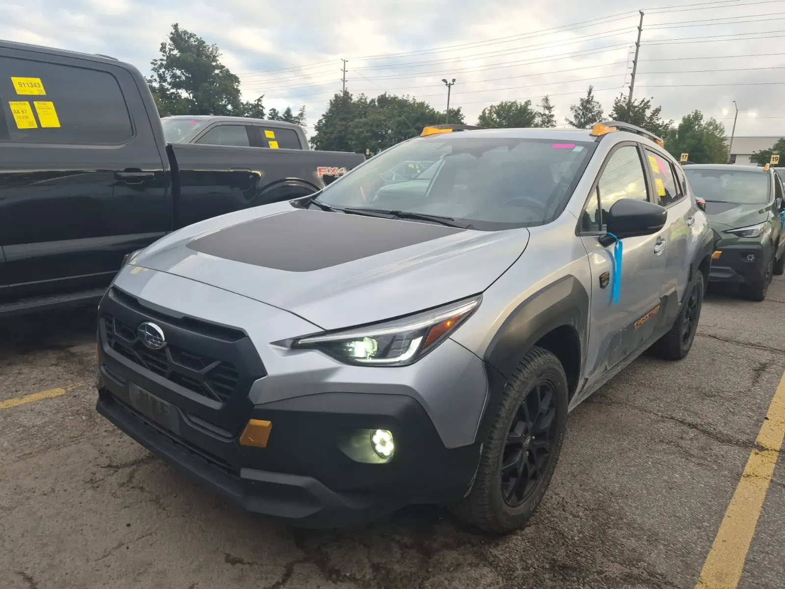 3/4 Front (Main image)