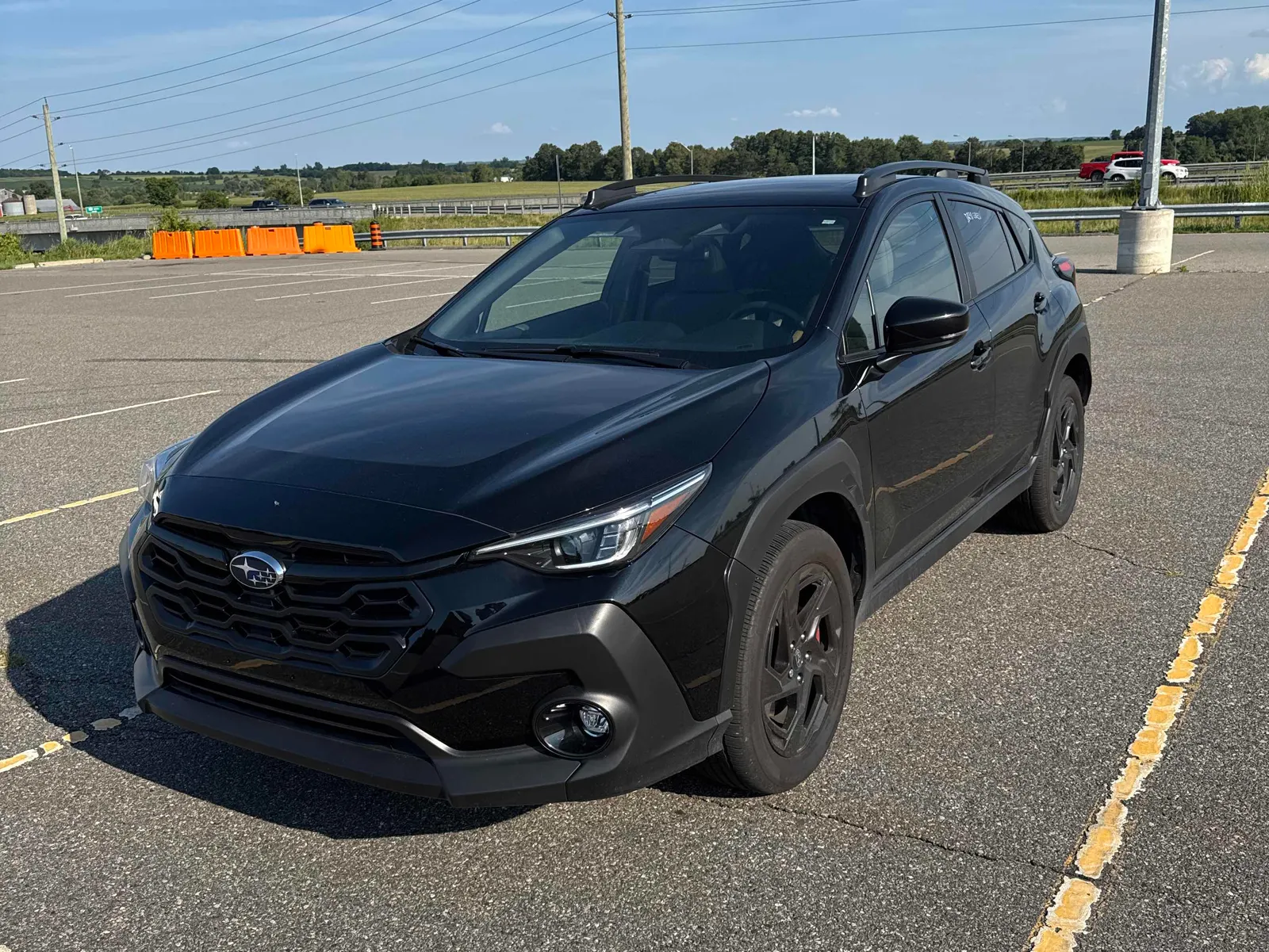 3/4 Front (Main image)