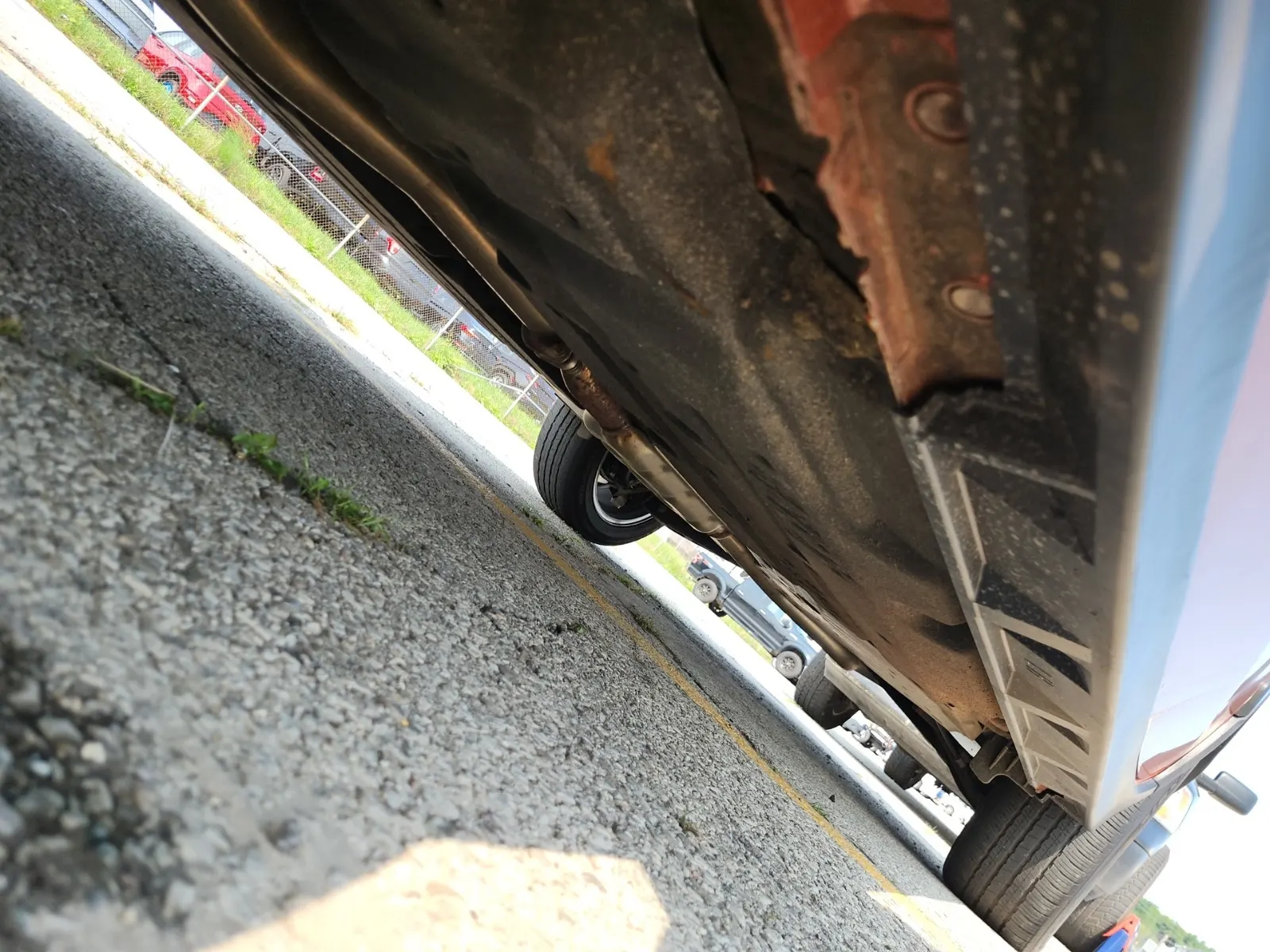 Undercarriage - Driver Photo