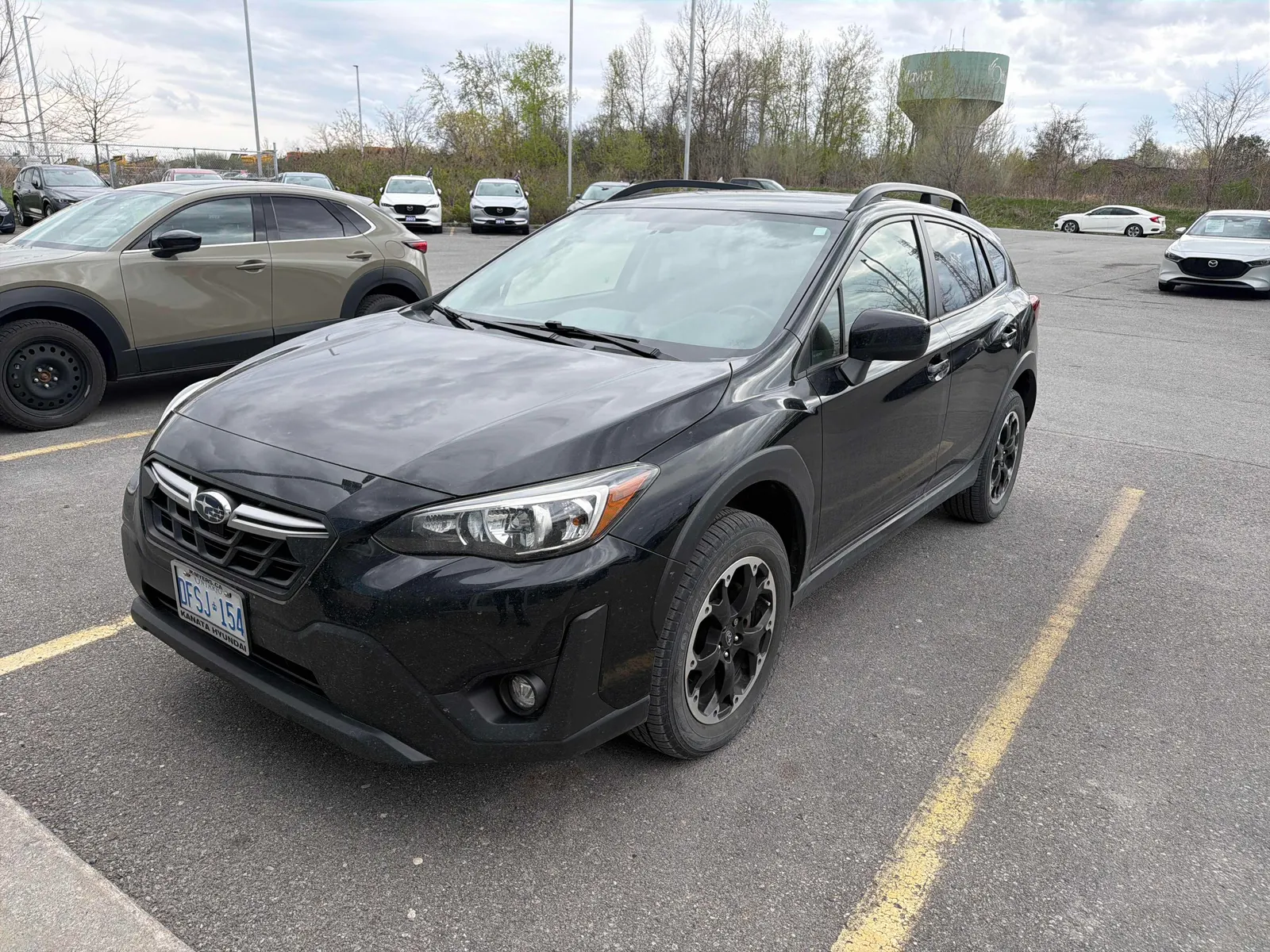 3/4 Front (Main image)