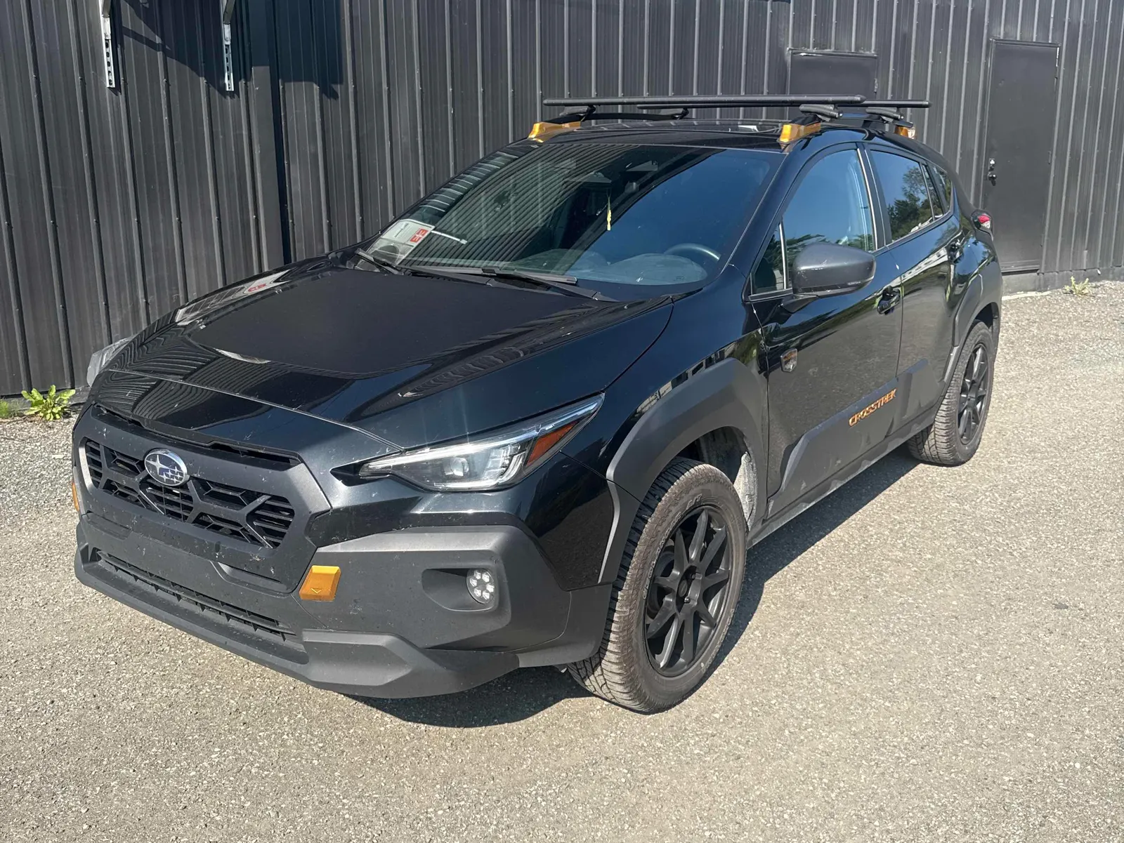 3/4 Front (Main image)