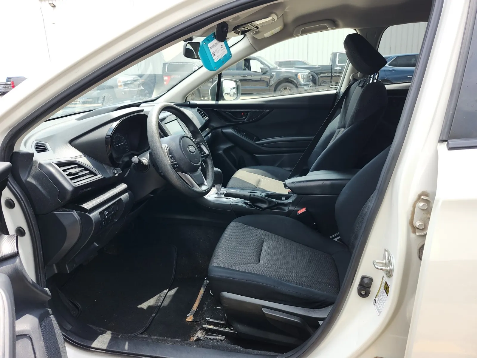 Front Interior Photo