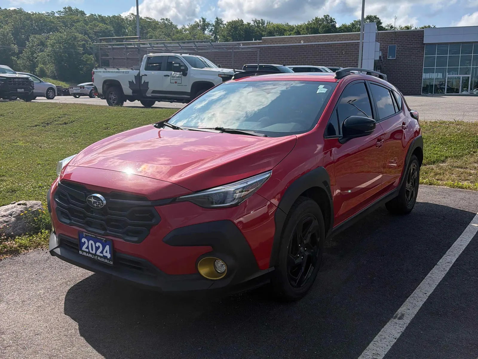 3/4 Front (Main image)