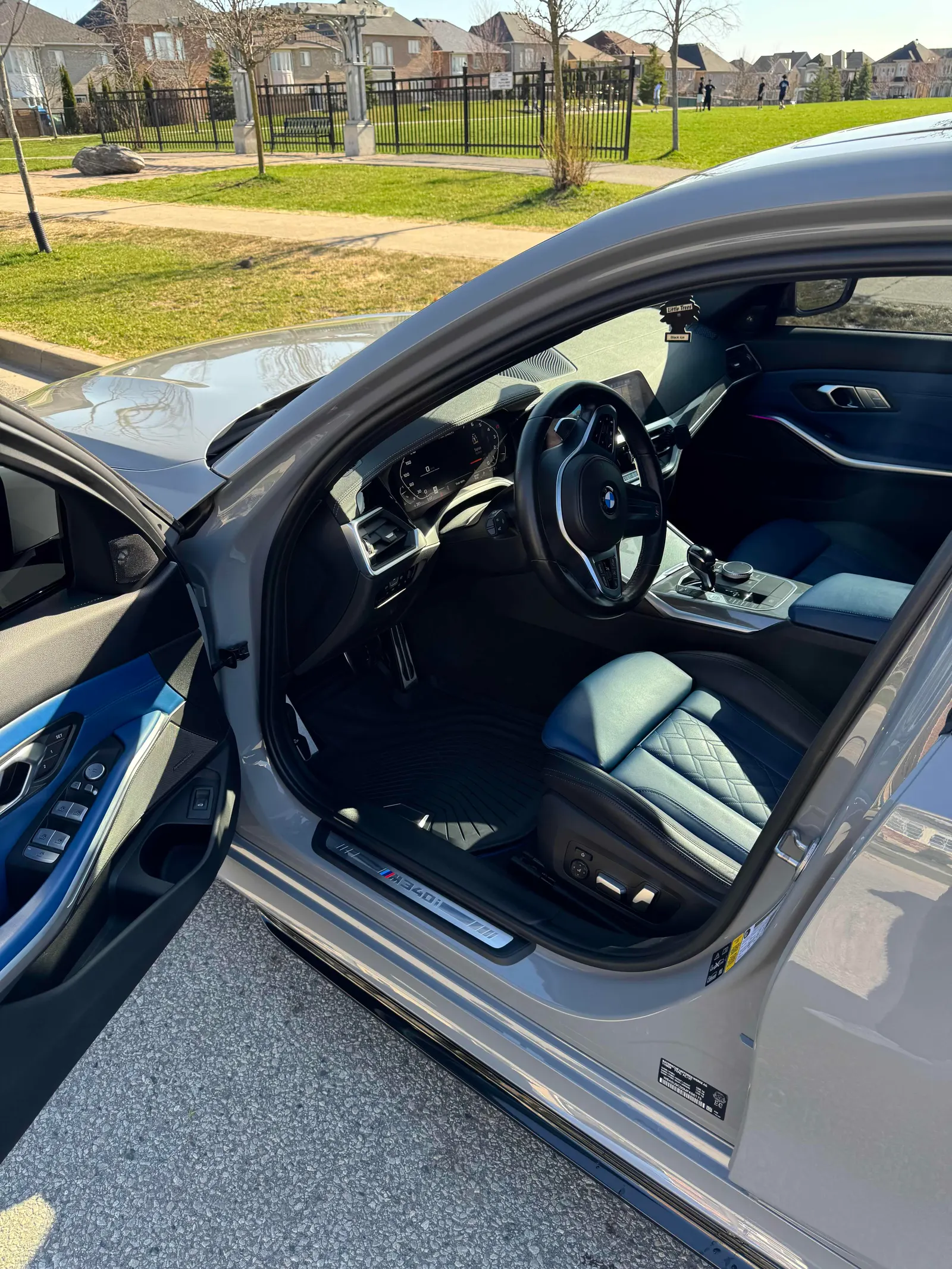Interior driver side
