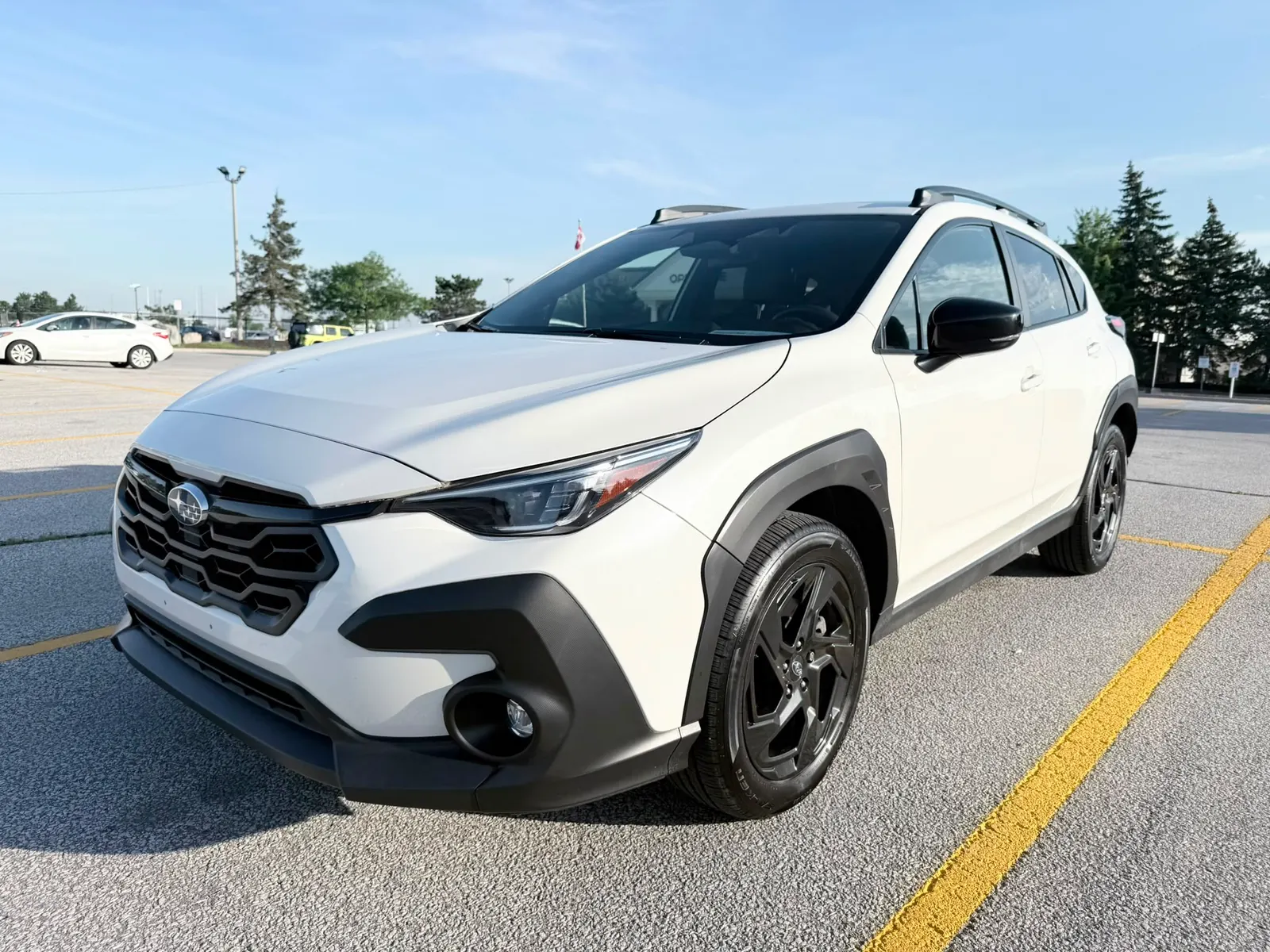 3/4 Front (Main image)