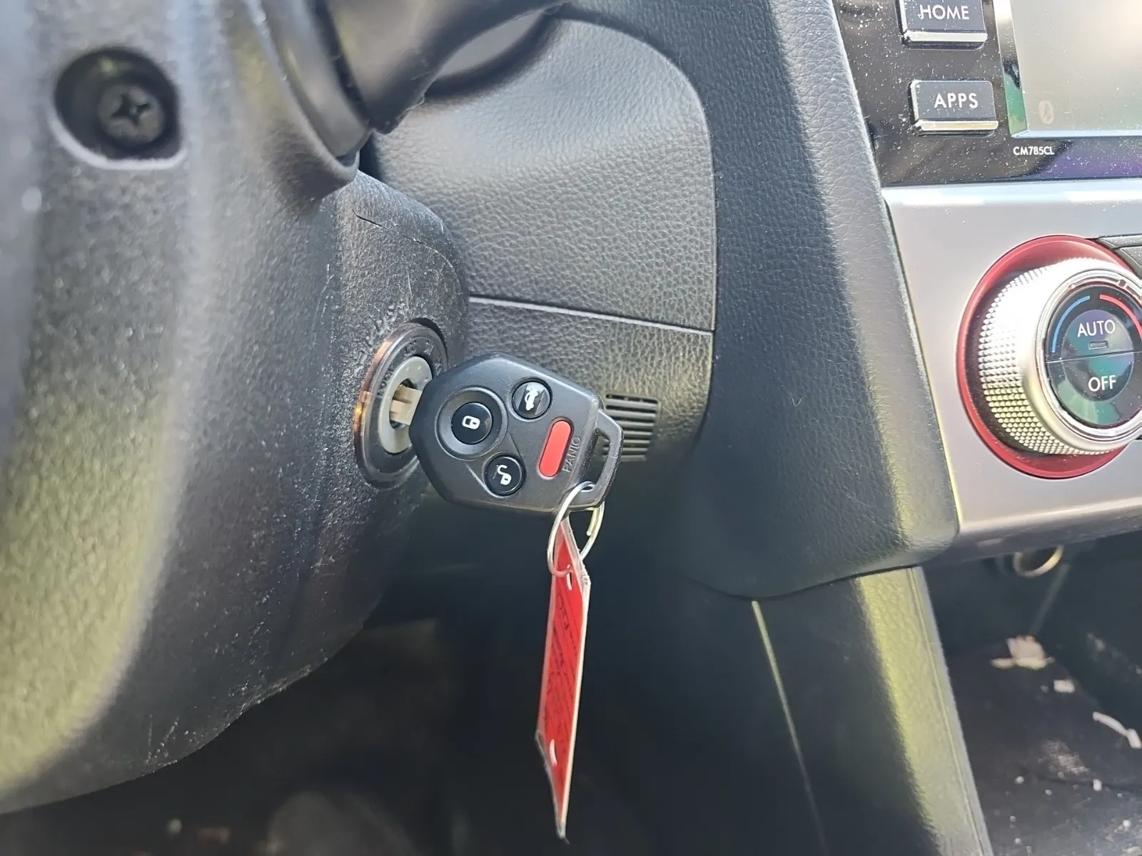 Keys/Fobs/Manual Photo