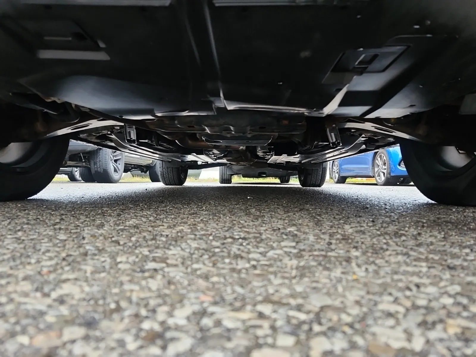 Undercarriage - Front Photo