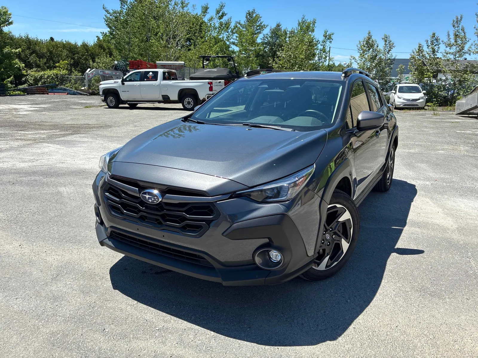 3/4 Front (Main image)