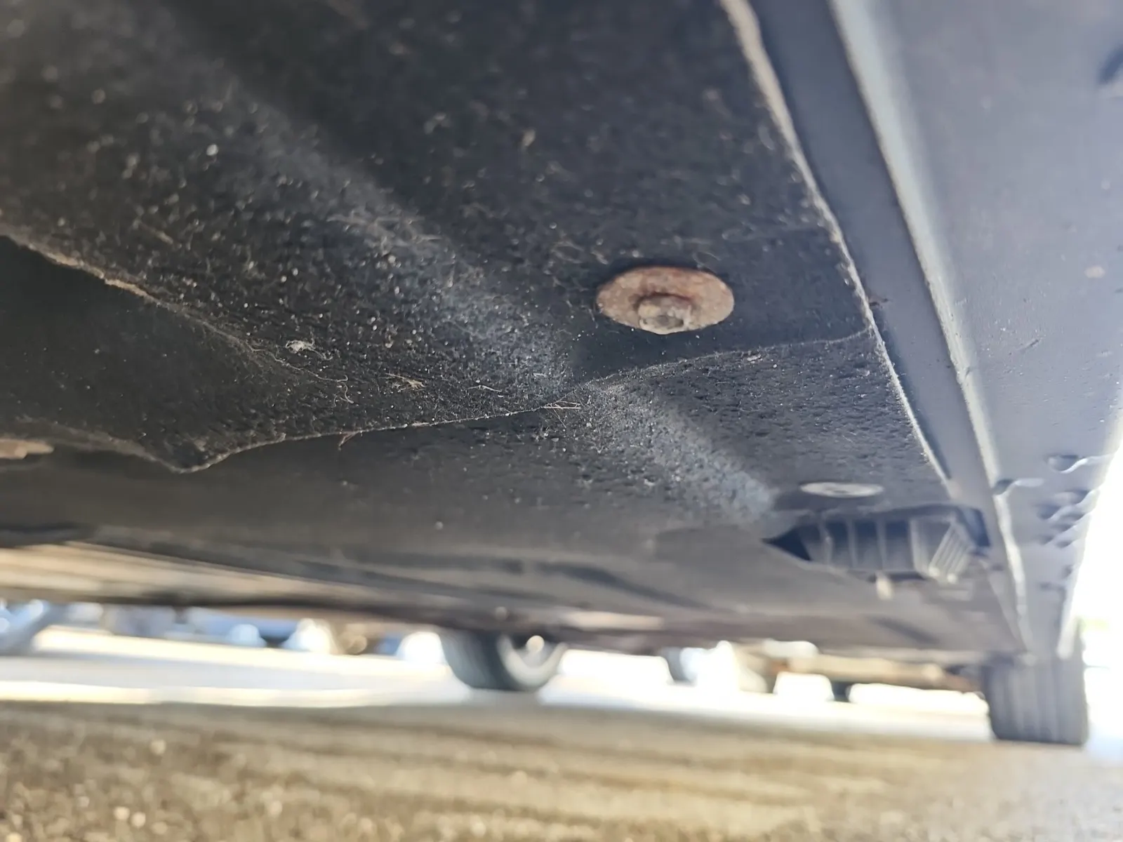 Undercarriage - Driver Photo