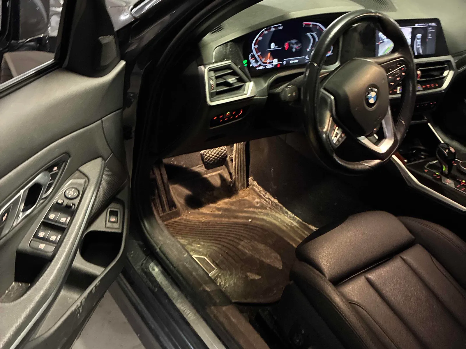 Interior driver side