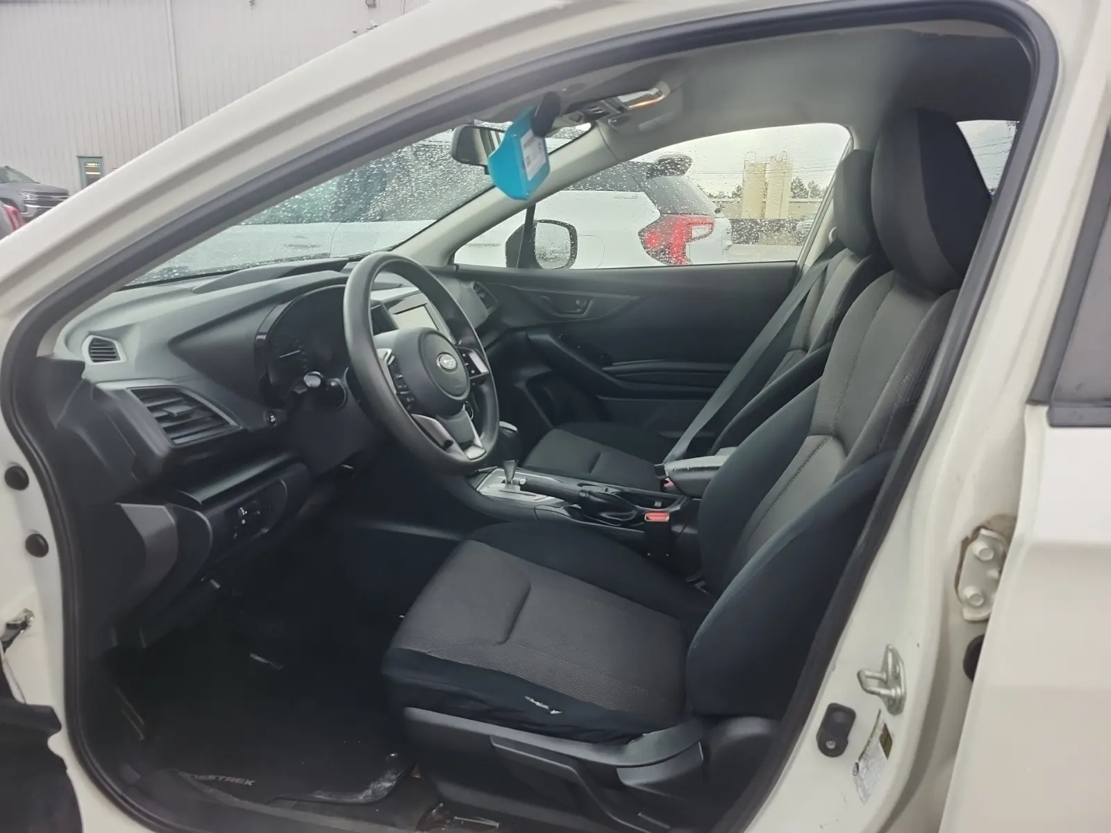 Front Interior Photo