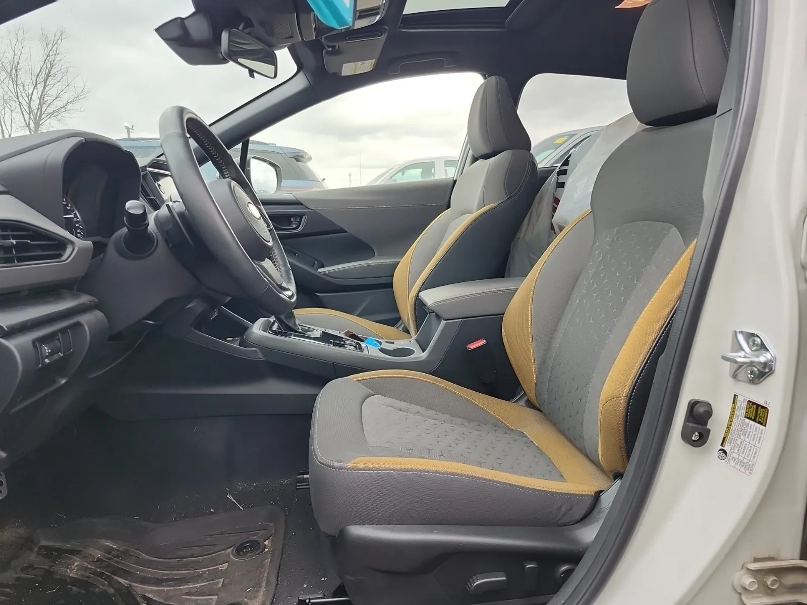 Front Interior Photo
