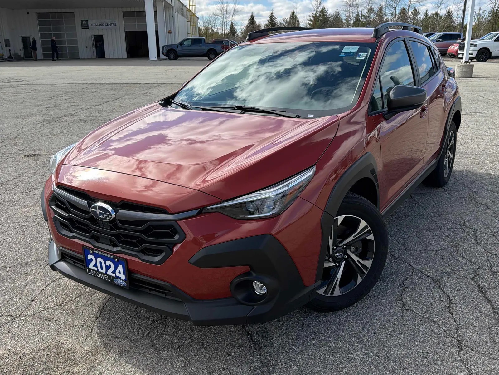 3/4 Front (Main image)