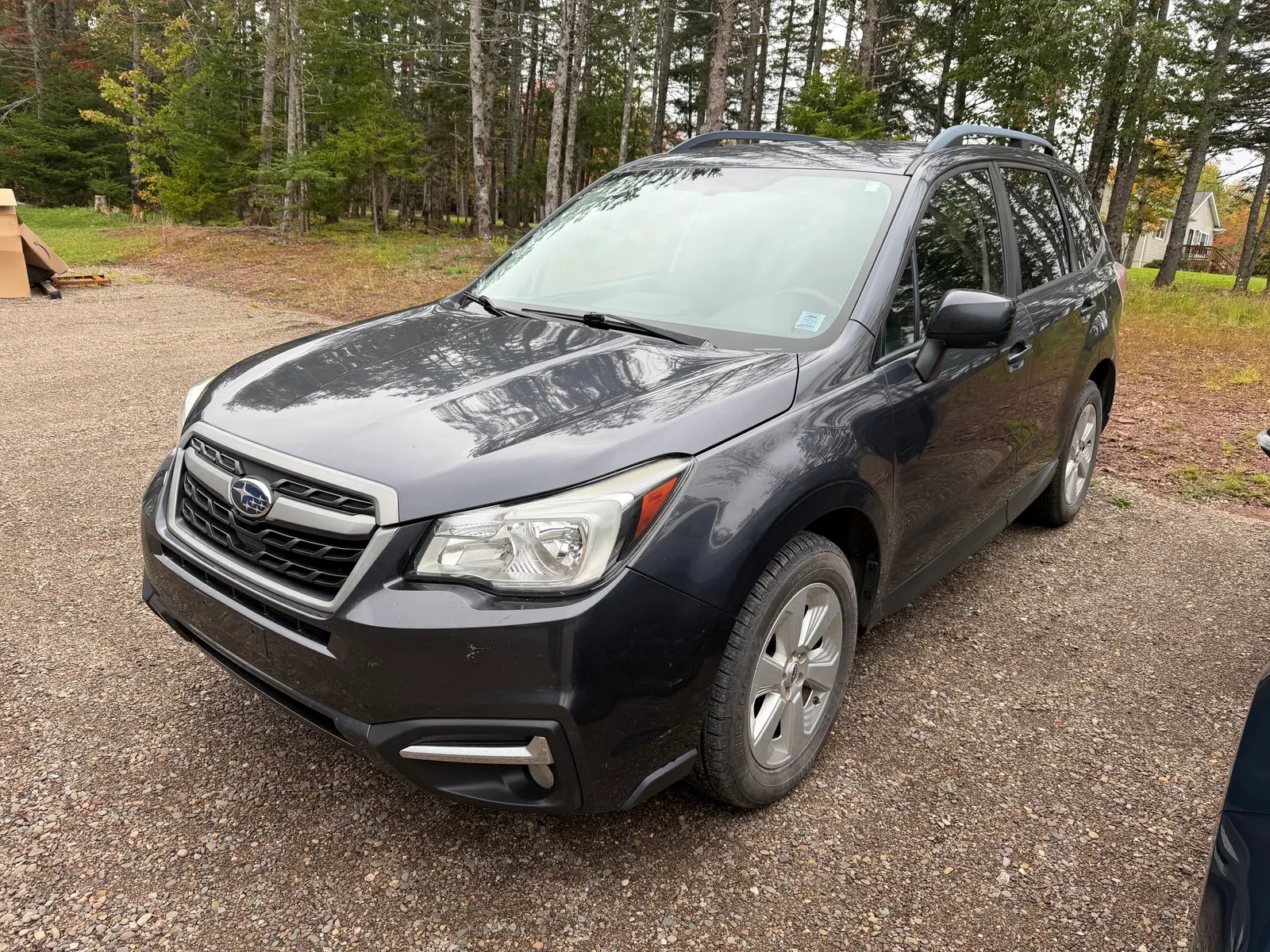 3/4 Front (Main image)