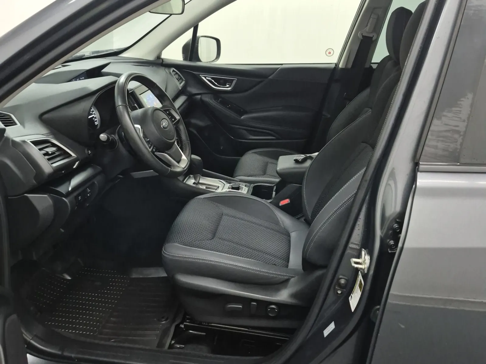 Front Interior Photo