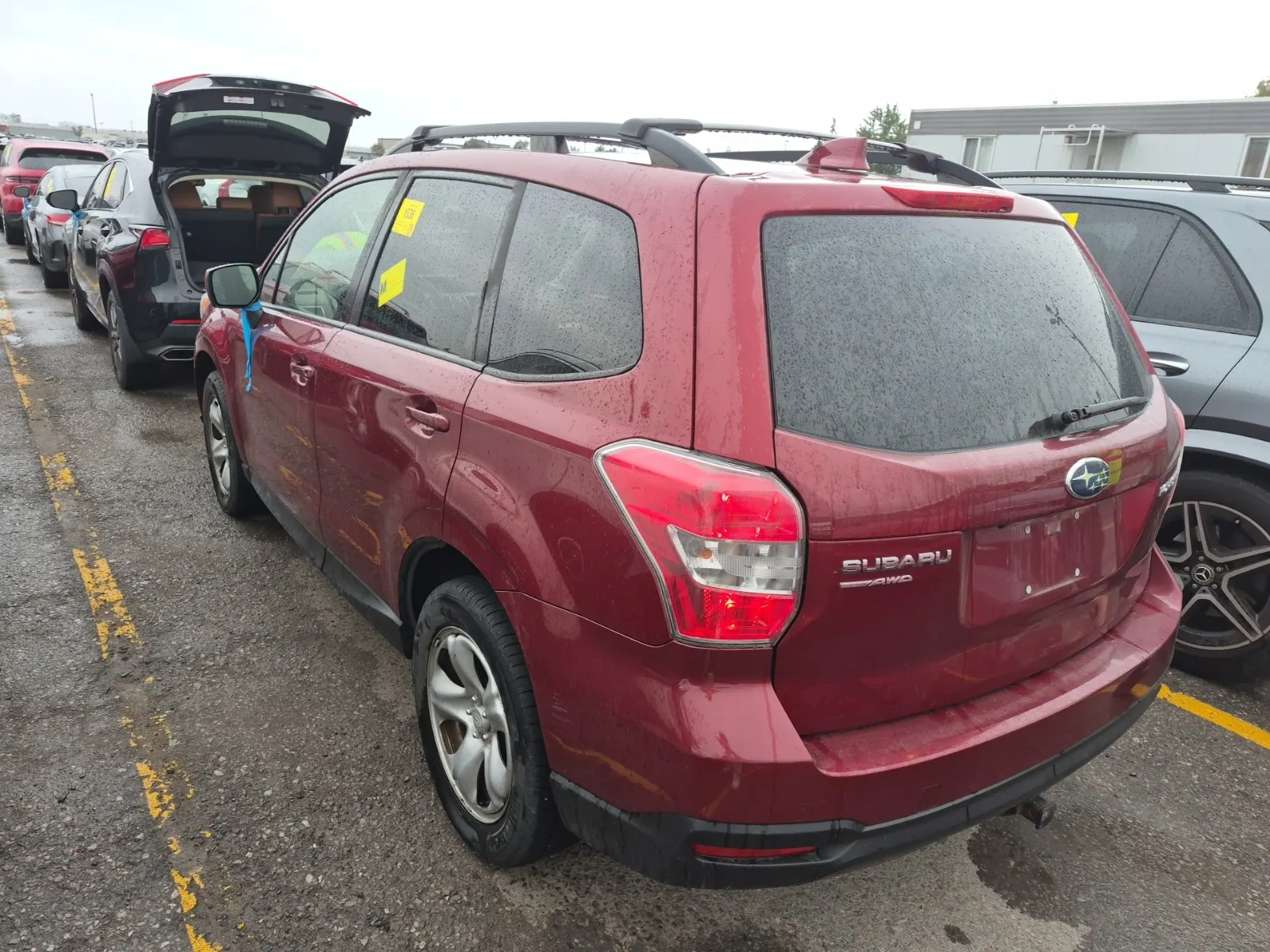 Driver Rear 3/4 Photo