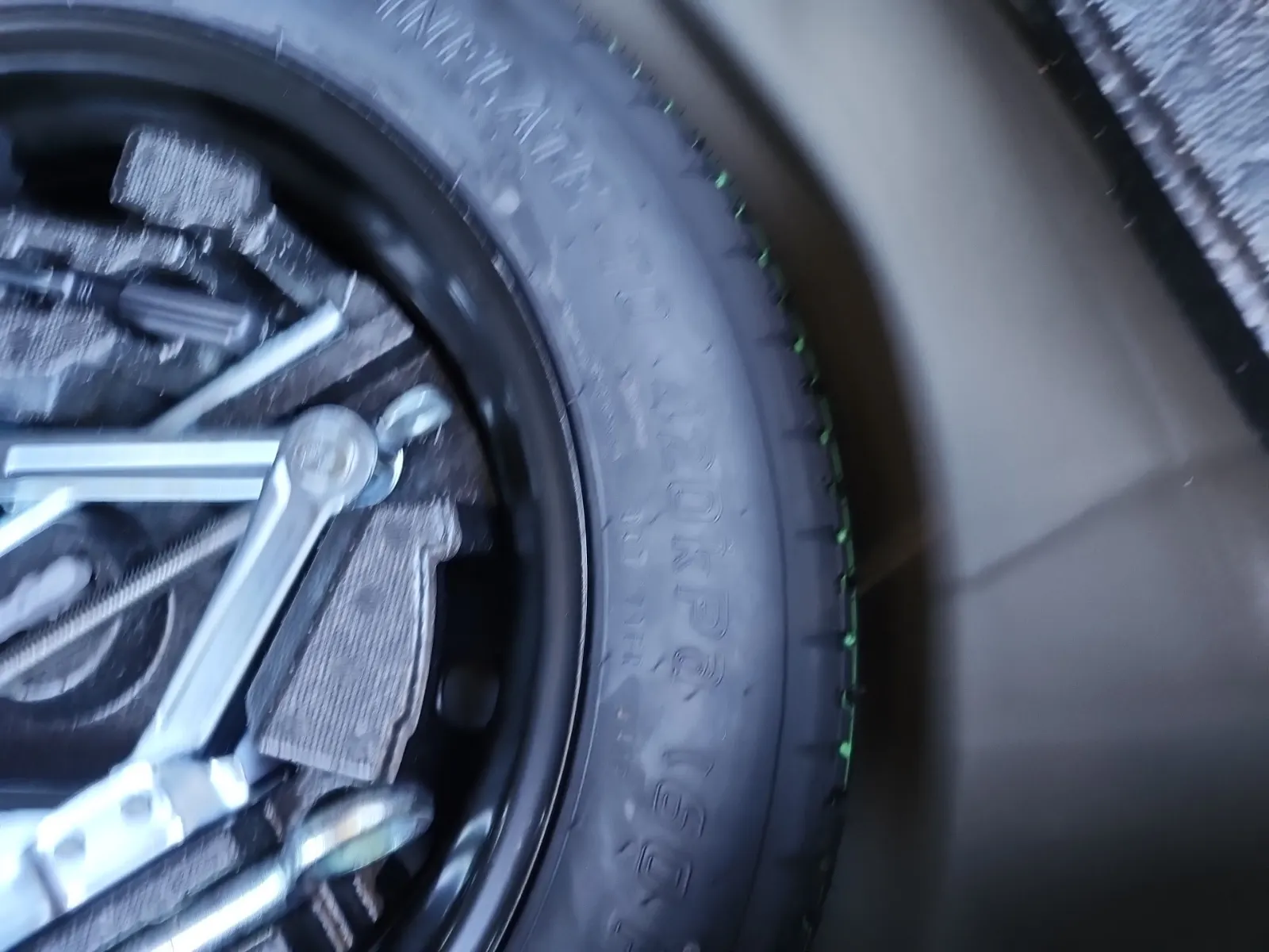 Spare Tire & Wheel Photo