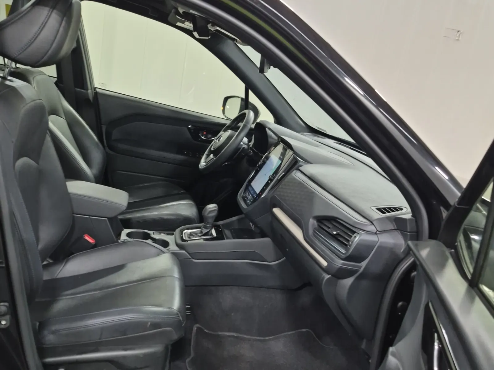 Right Side Interior Photo