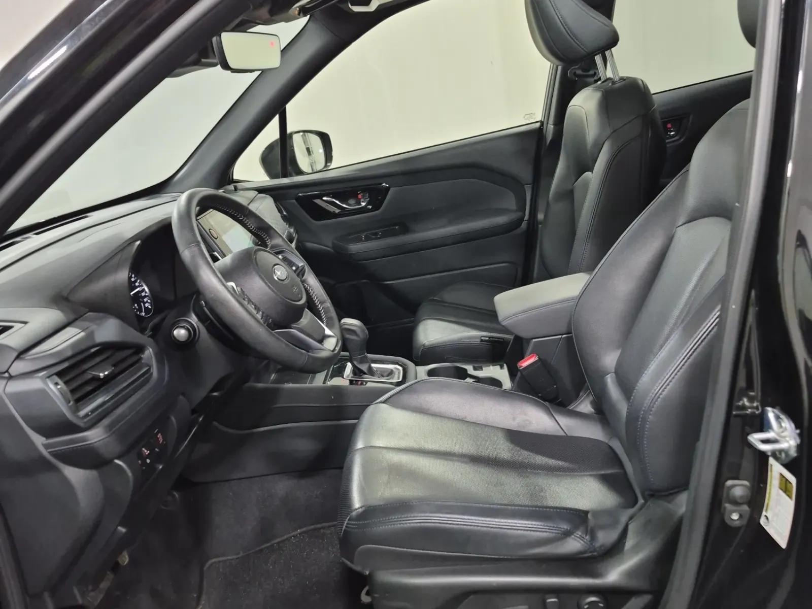 Front Interior Photo