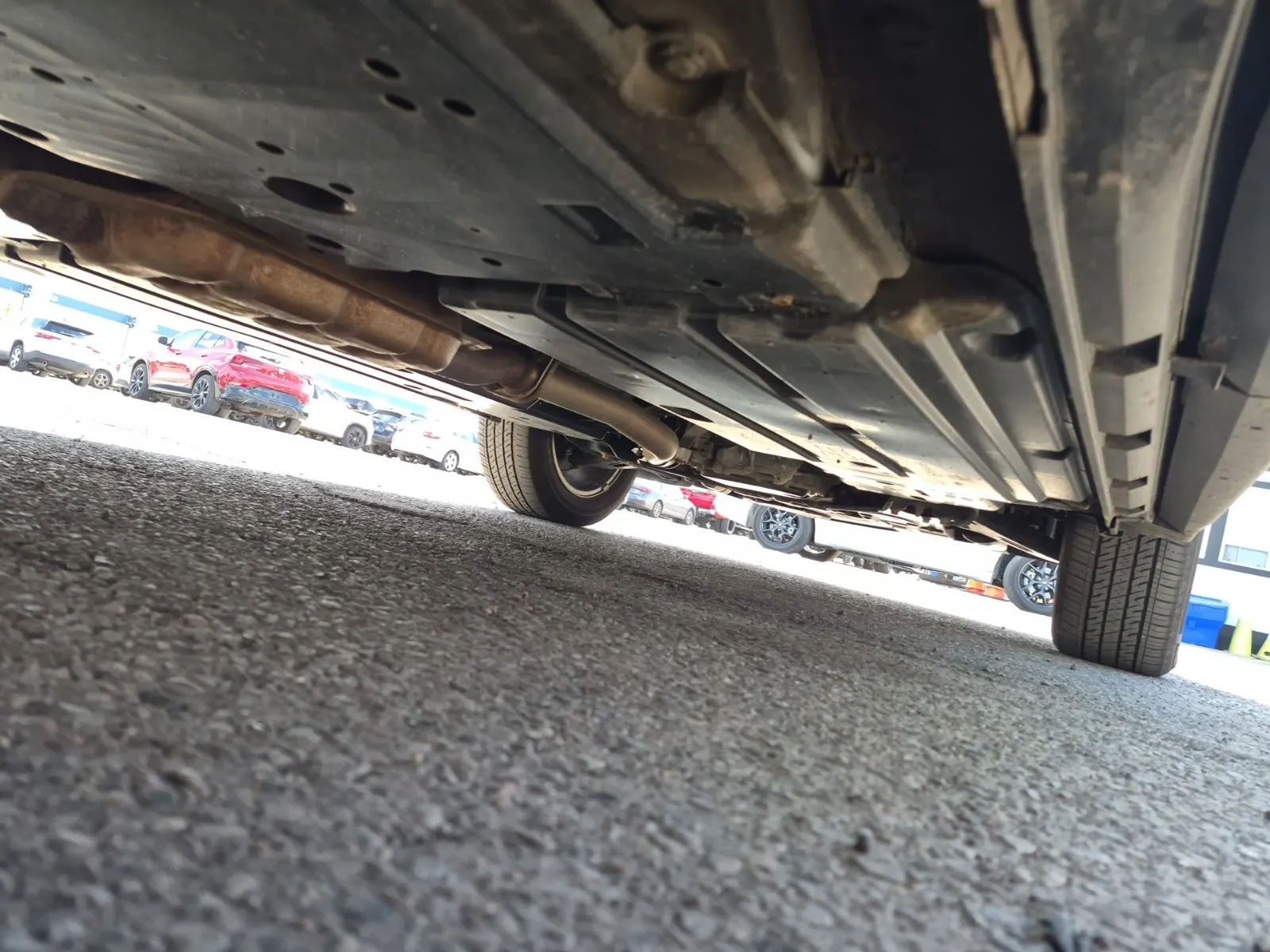 Undercarriage - Passenger Photo
