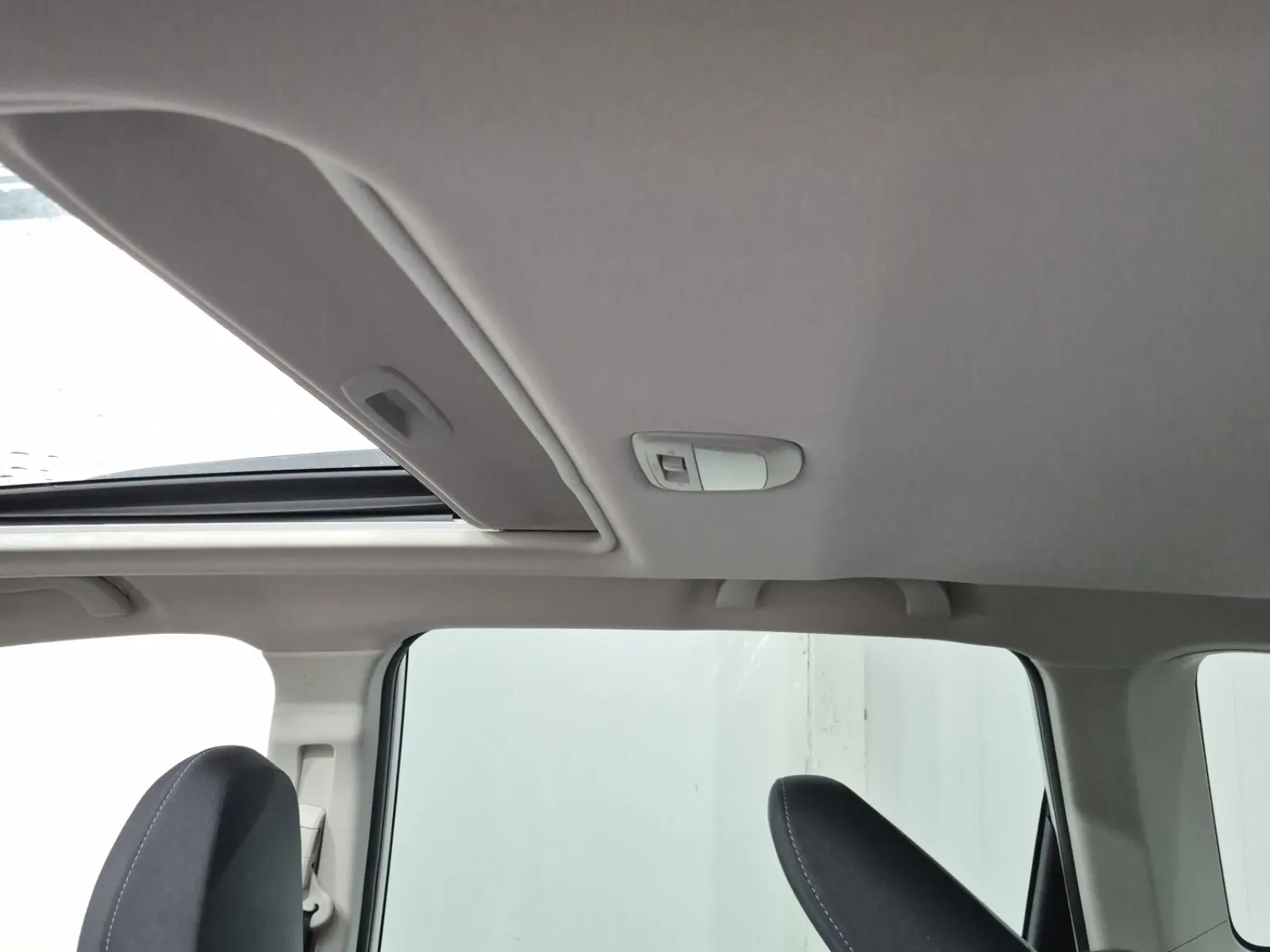 Interior Roof Photo