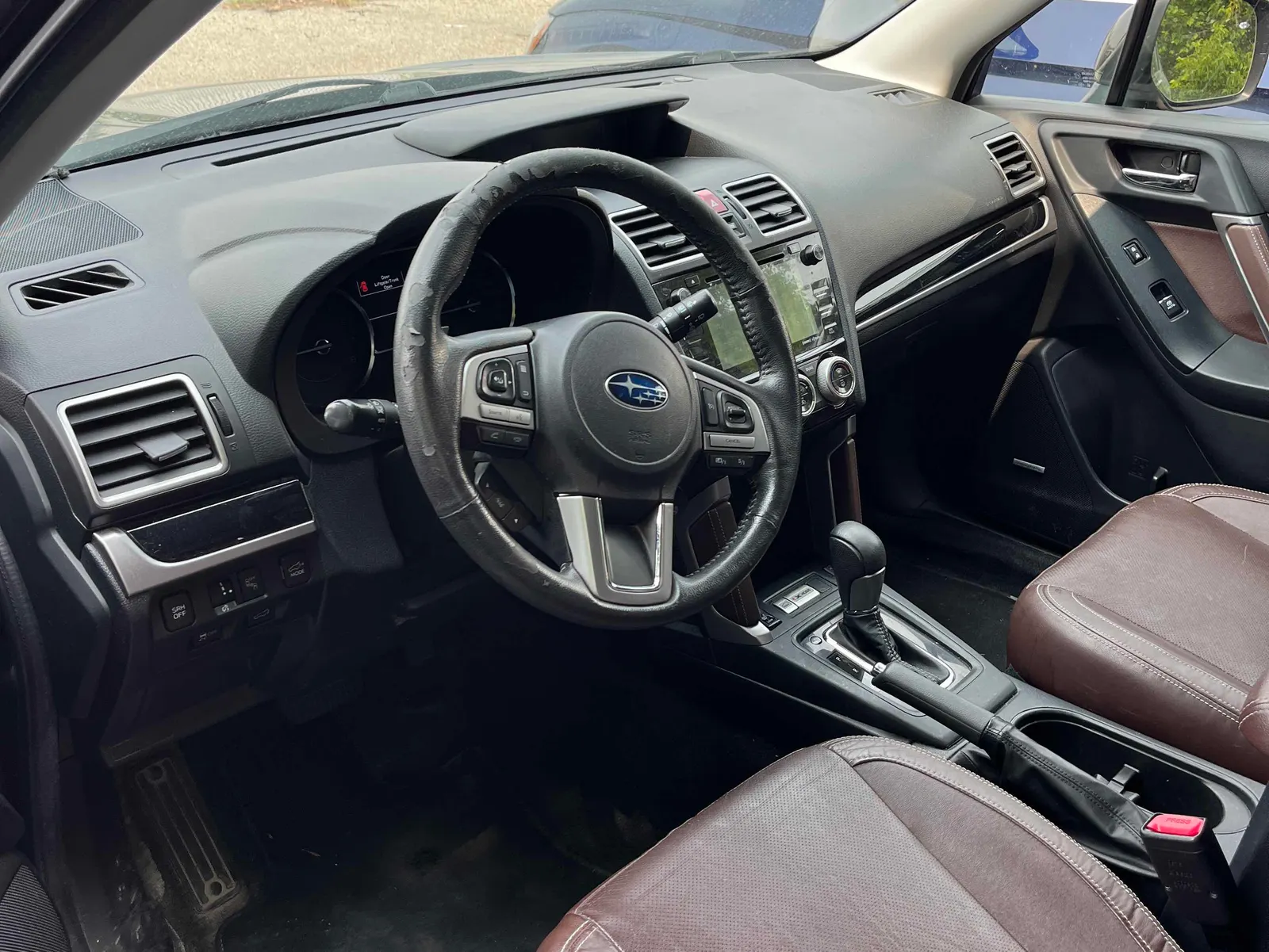 Interior driver side